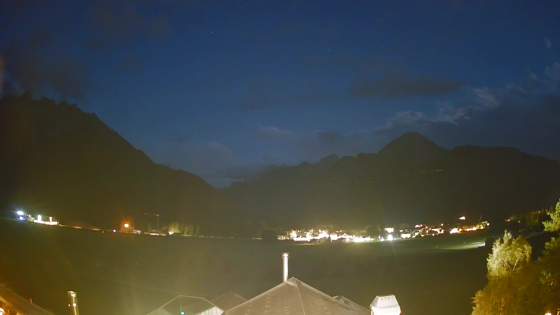 Webcam Toblach Dolomites – View from Hotel Rosengarten