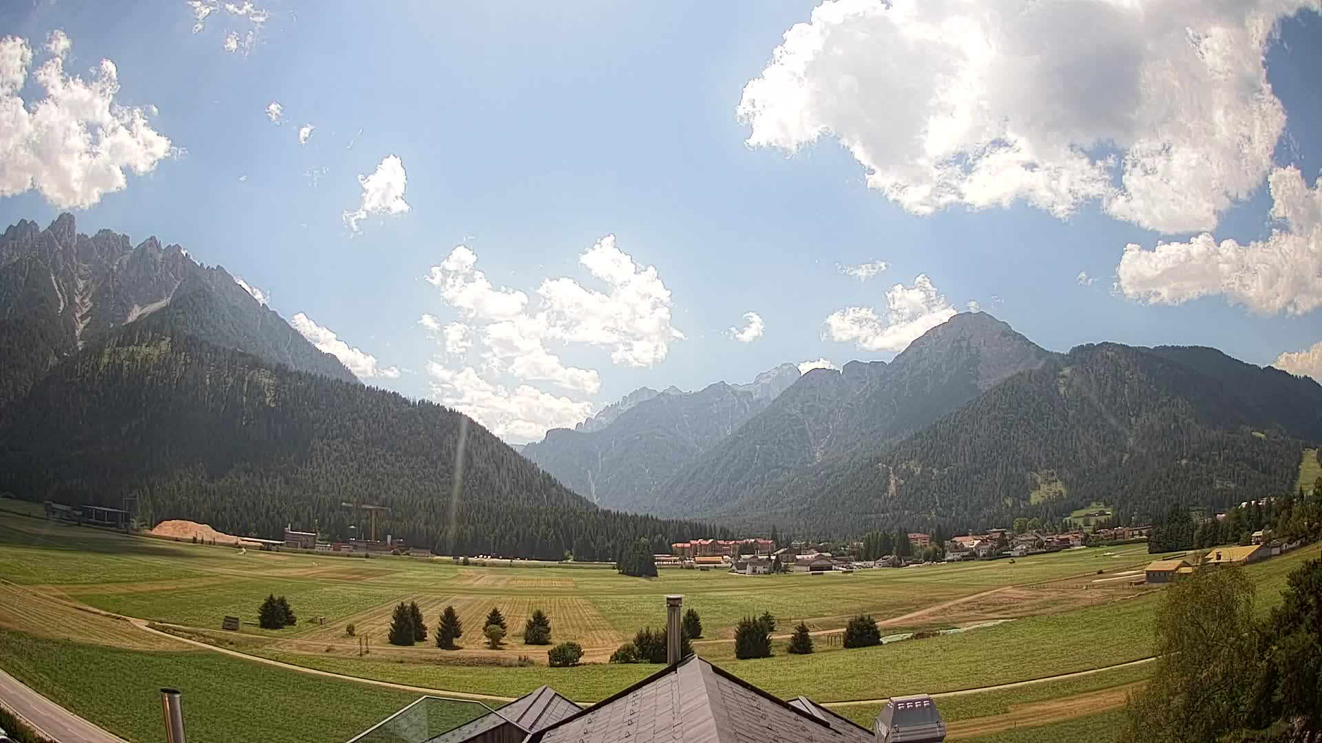 Webcam Dobbiaco Dolomiti – Vista dall’Hotel Rosengarten