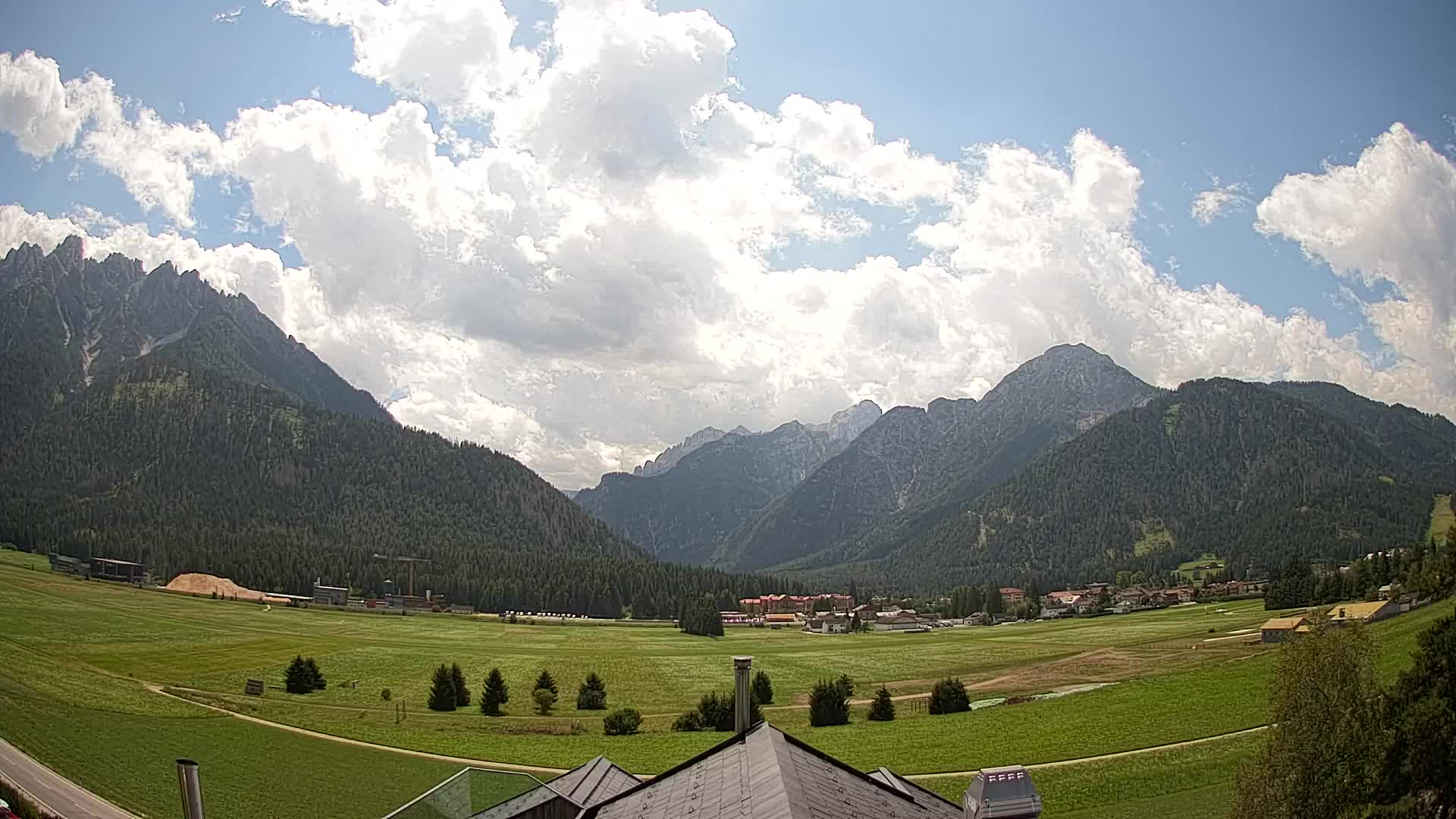 Webcam Dobbiaco Dolomiti – Vista dall’Hotel Rosengarten