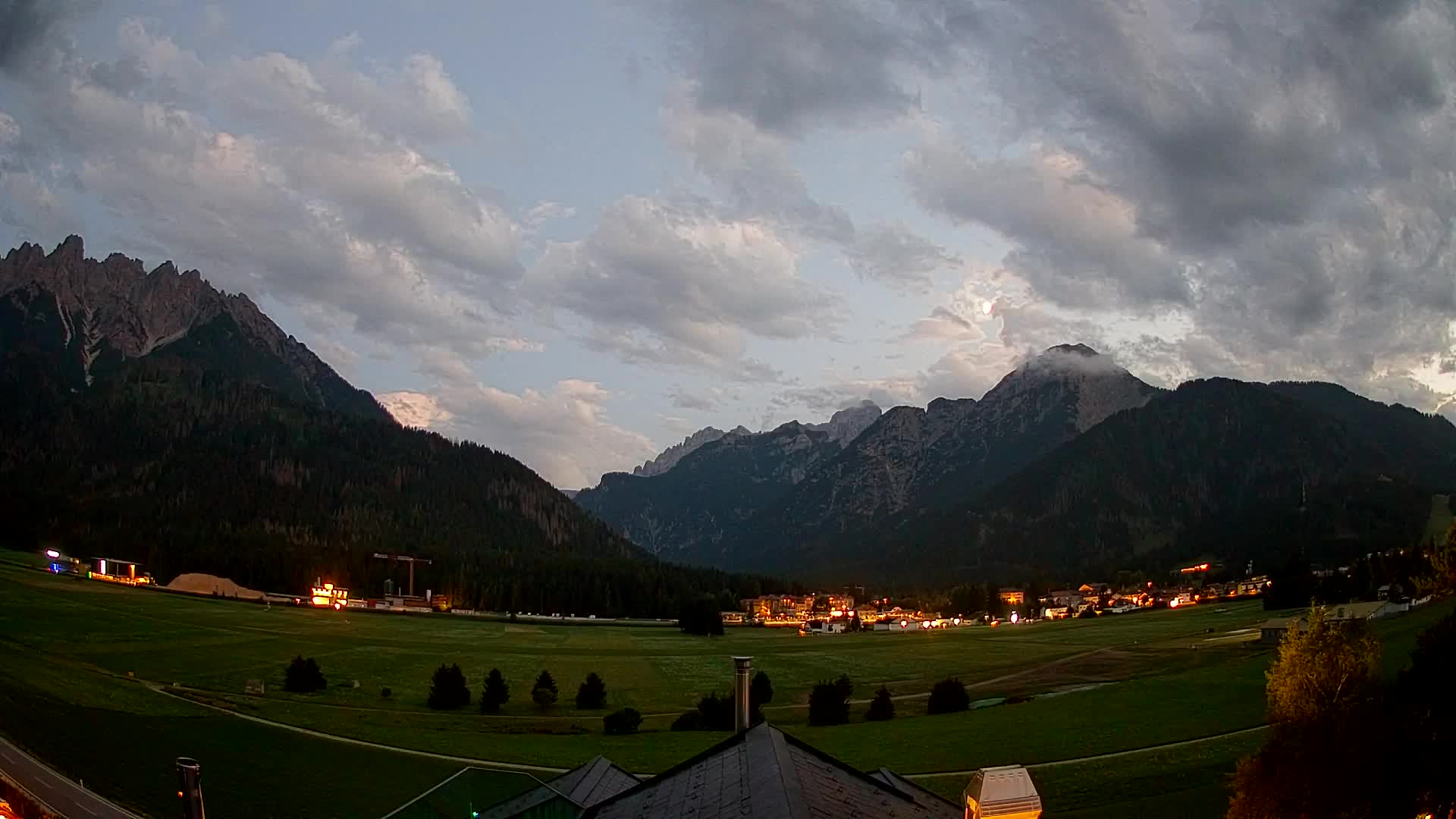 Webcam Dobbiaco Dolomiti – Vista dall’Hotel Rosengarten