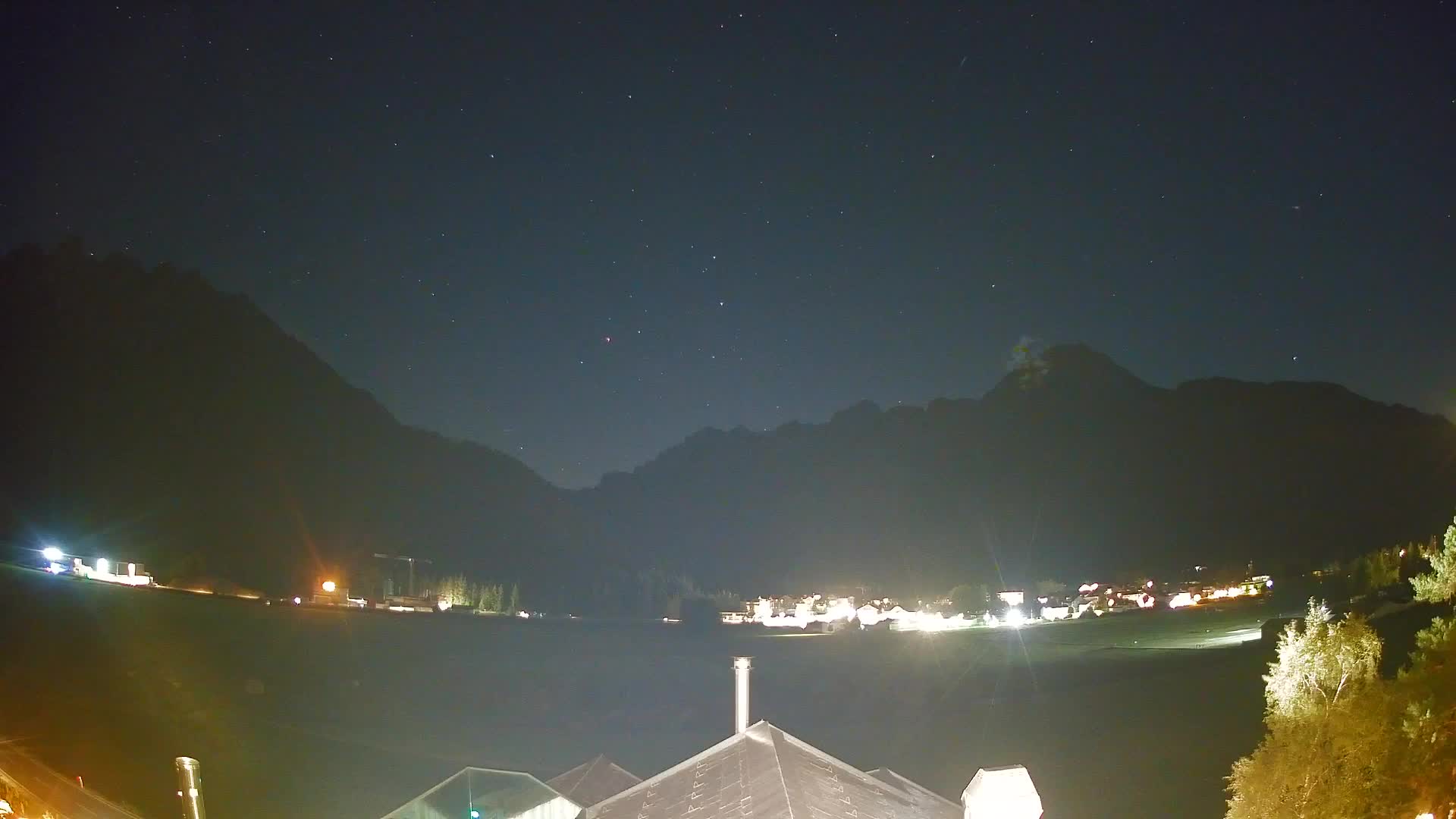 Webcam Toblach Dolomites – View from Hotel Rosengarten