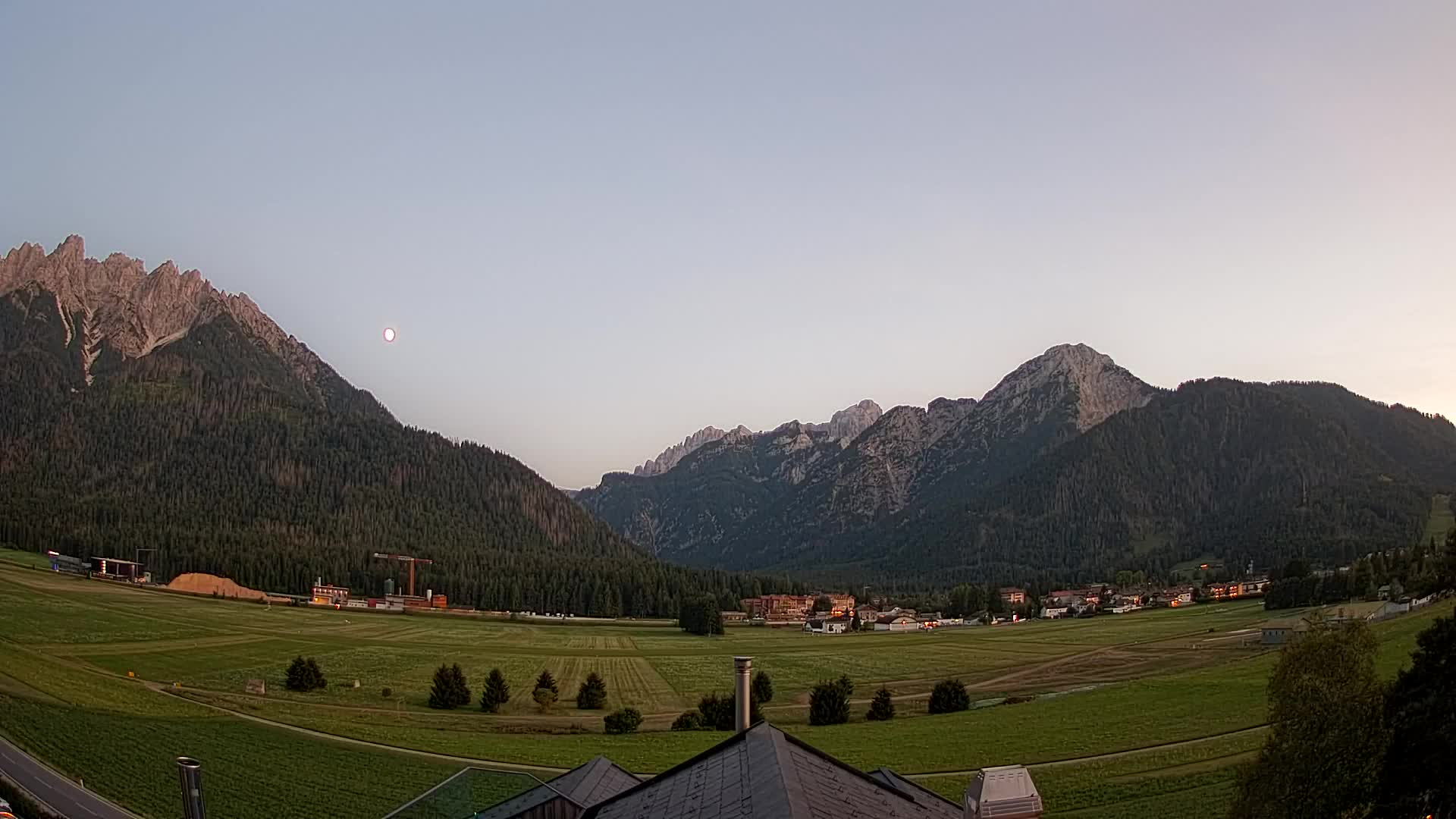 Webcam Dobbiaco Dolomiti – Vista dall’Hotel Rosengarten
