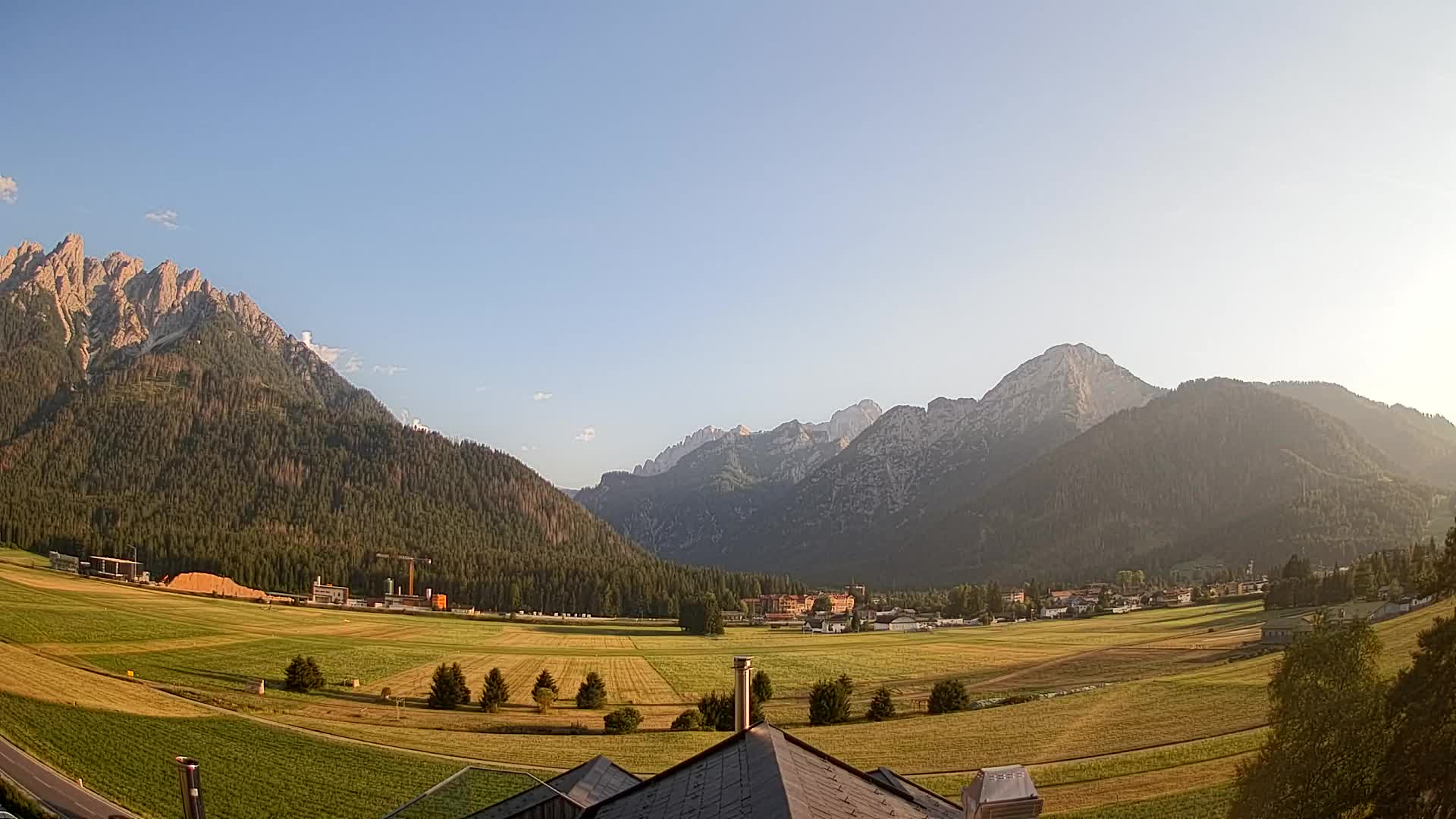 Webcam Dobbiaco Dolomiti – Vista dall’Hotel Rosengarten