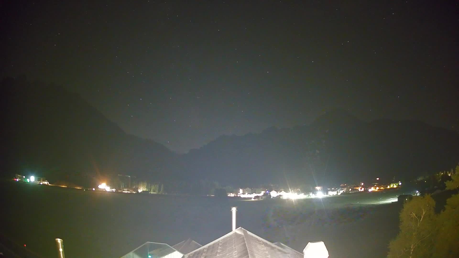 Webcam Toblach Dolomites – View from Hotel Rosengarten