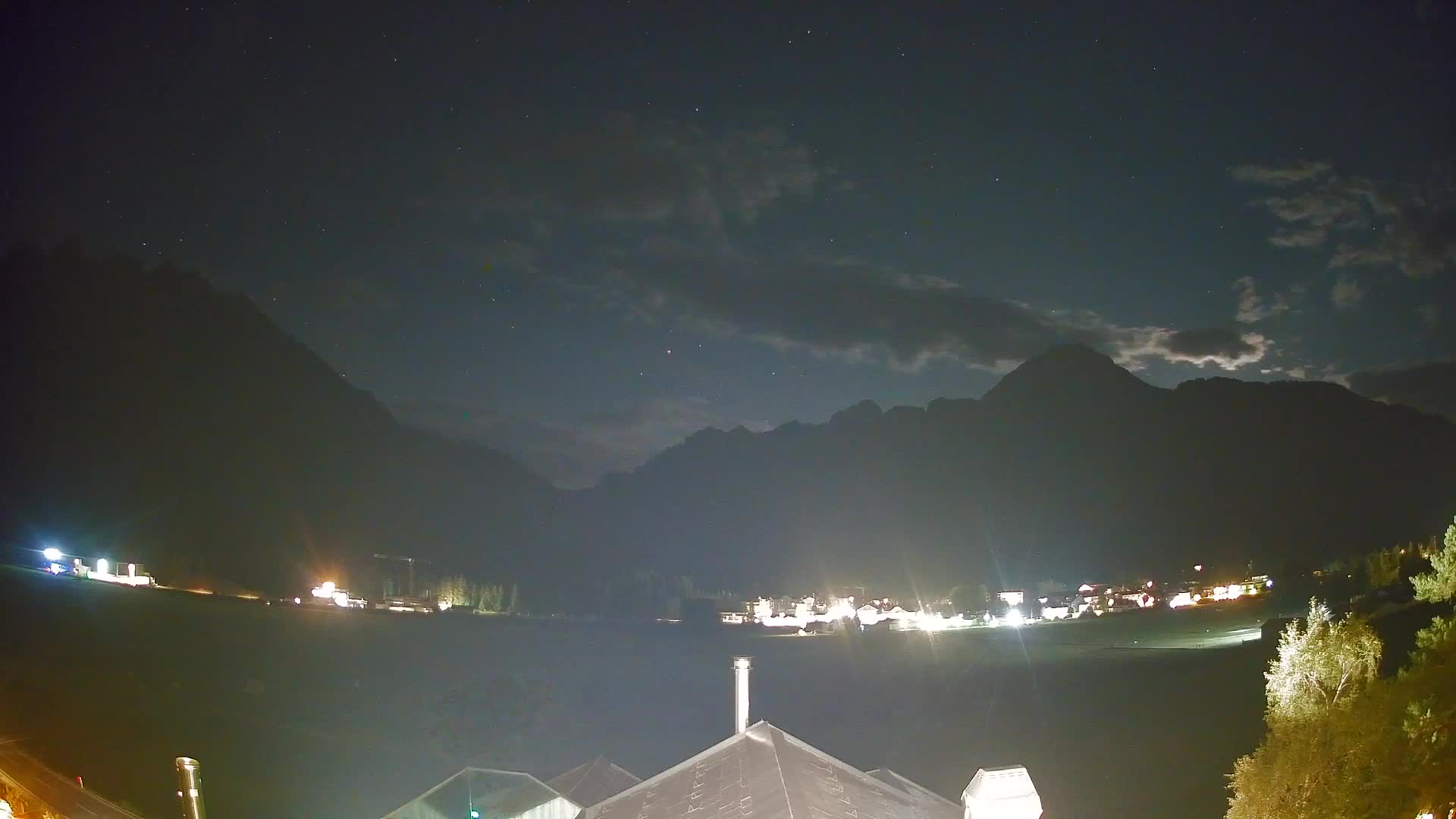 Webcam Toblach Dolomites – View from Hotel Rosengarten