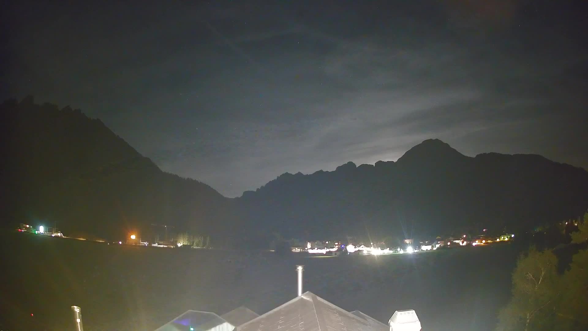Web kamera Toblach Dolomiti – Pogled s Hotela Rosengarten