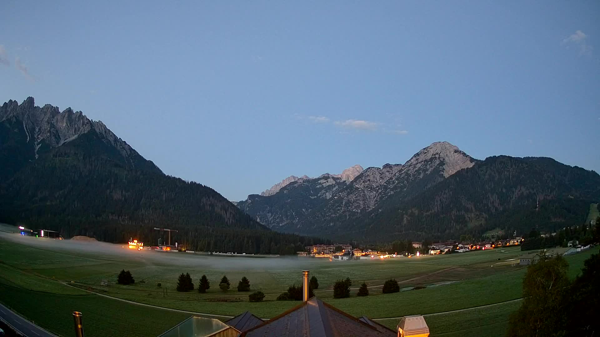 Webcam Toblach Dolomites – View from Hotel Rosengarten