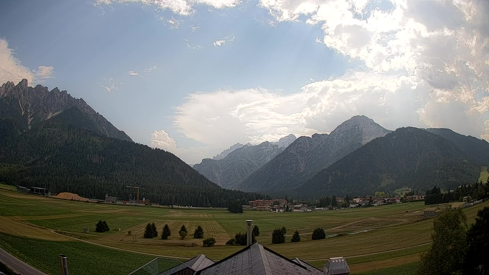 Webcam Dobbiaco Dolomiti – Vista dall’Hotel Rosengarten