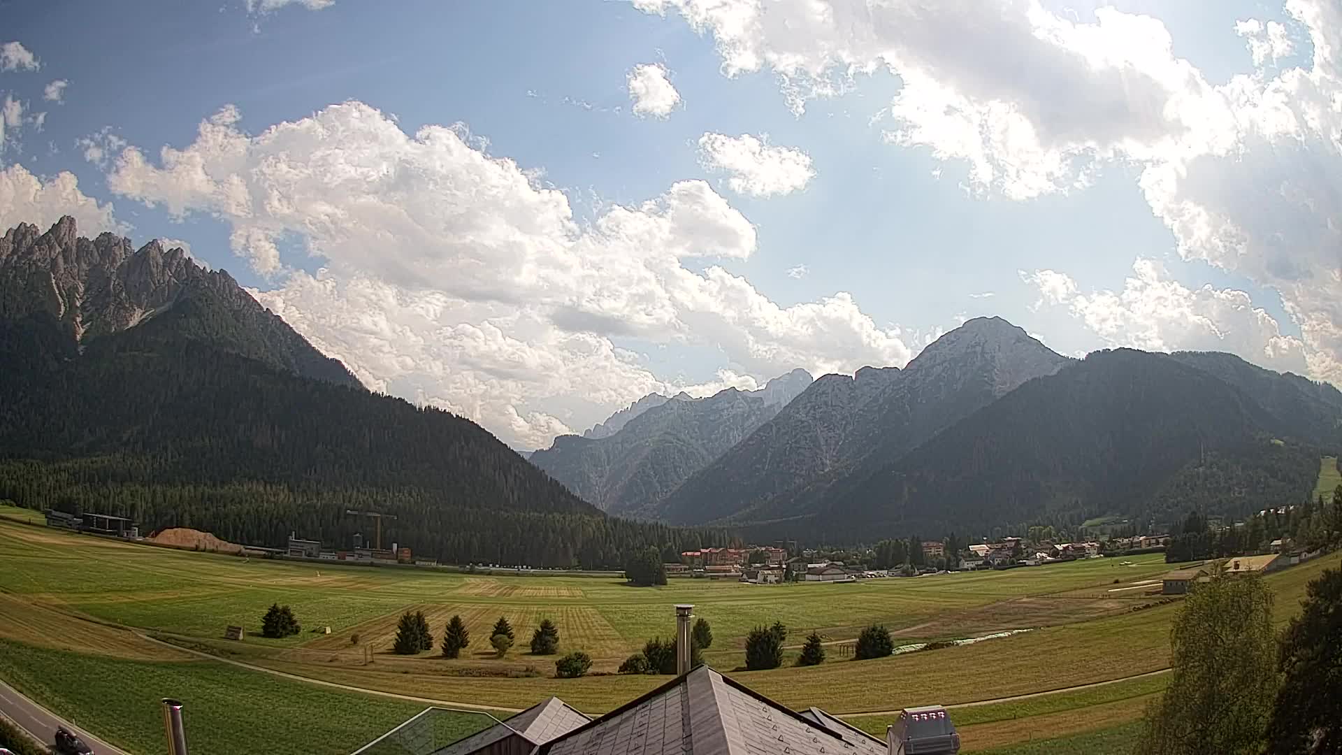 Webcam Dobbiaco Dolomiti – Vista dall’Hotel Rosengarten