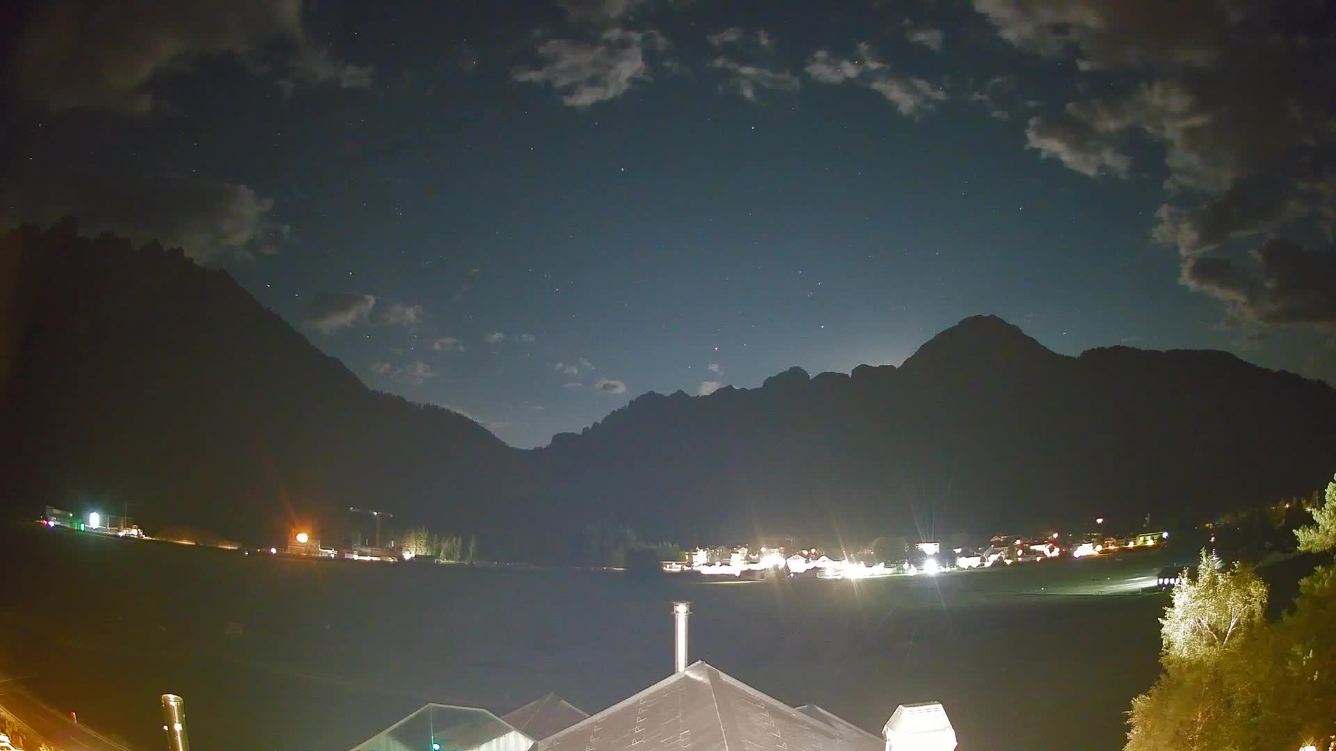 Webcam Toblach Dolomites – View from Hotel Rosengarten