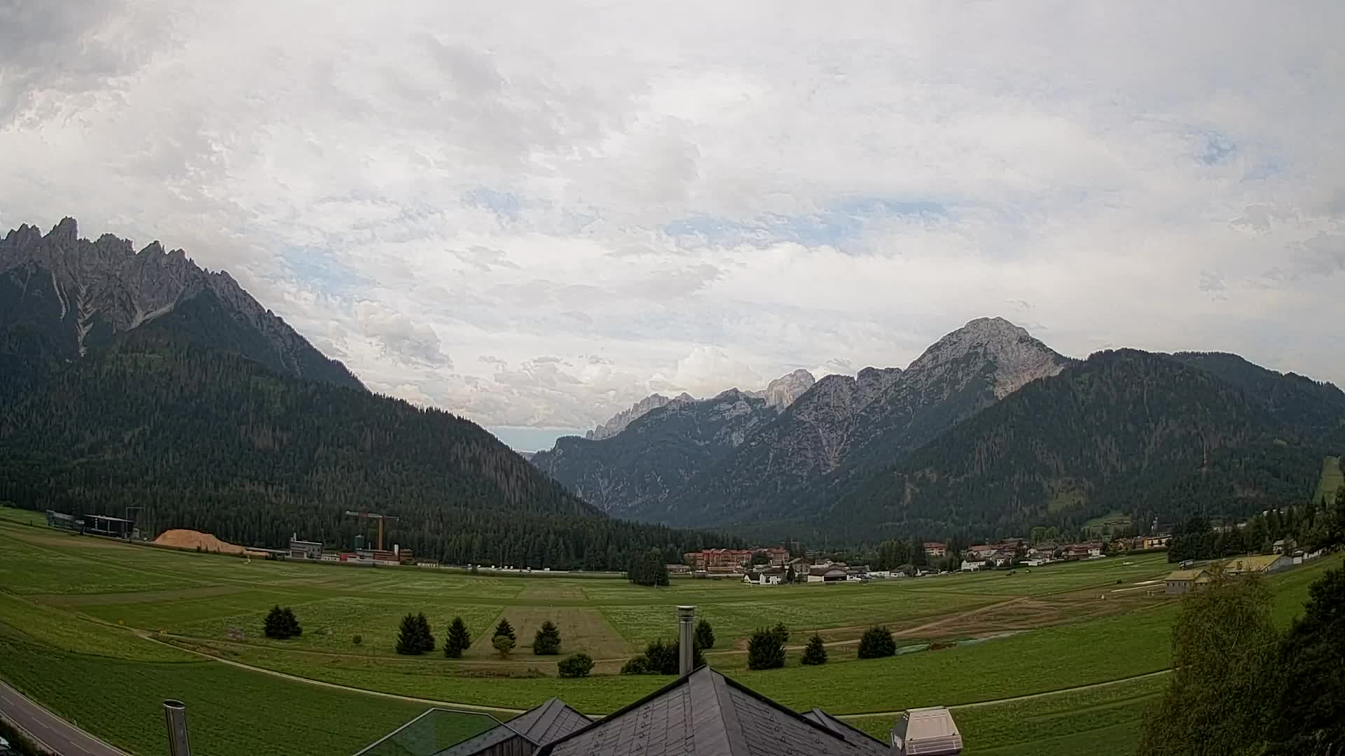 Webcam Dobbiaco Dolomiti – Vista dall’Hotel Rosengarten