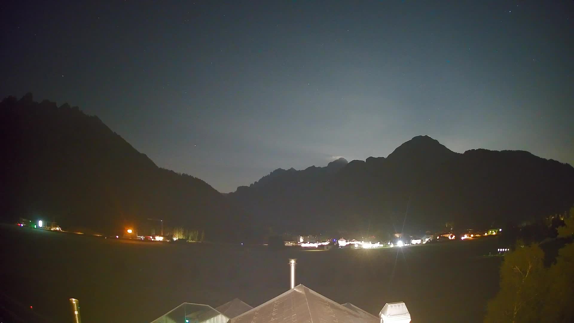 Webcam Toblach Dolomites – View from Hotel Rosengarten
