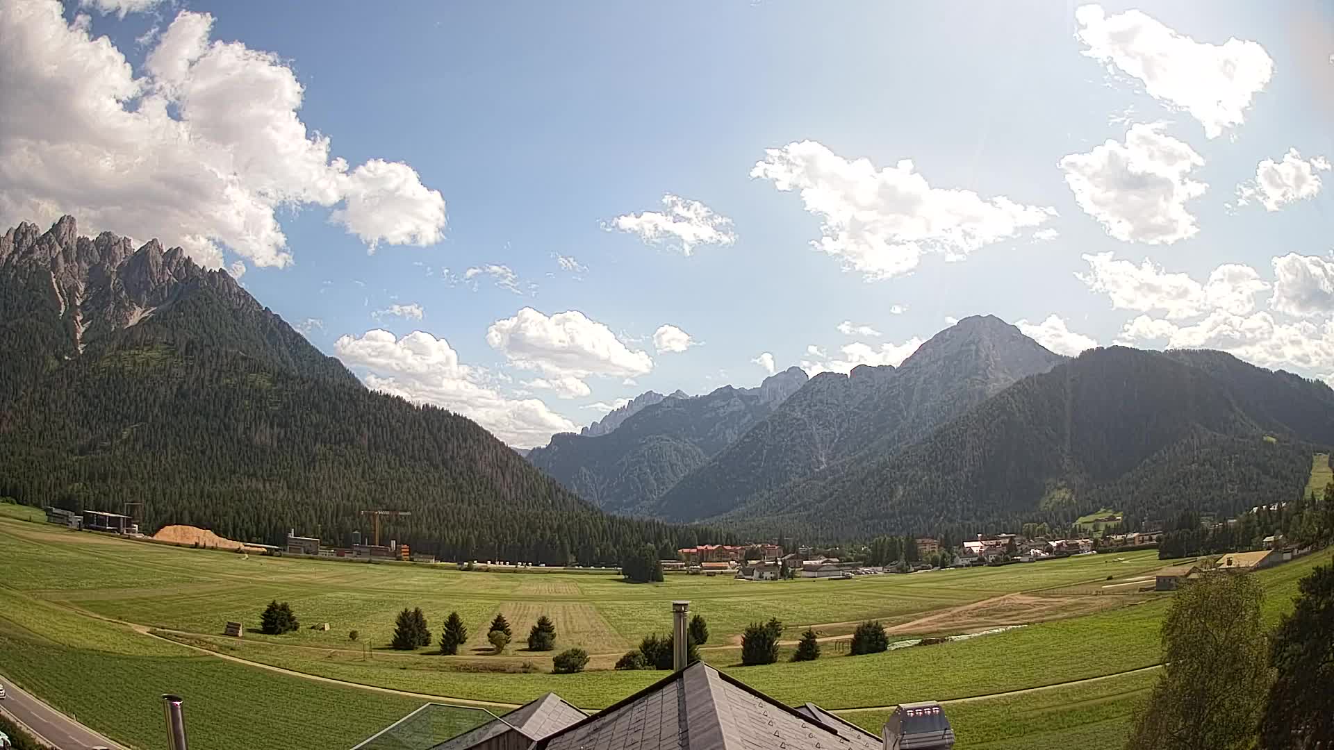 Webcam Dobbiaco Dolomiti – Vista dall’Hotel Rosengarten