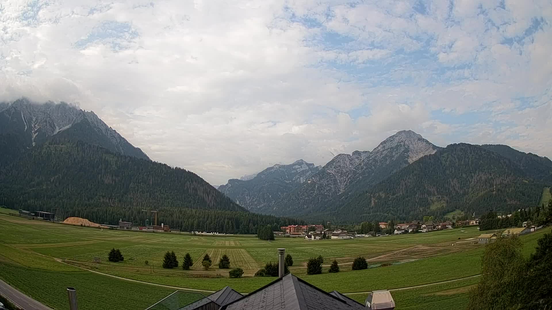 Webcam Dobbiaco Dolomiti – Vista dall’Hotel Rosengarten