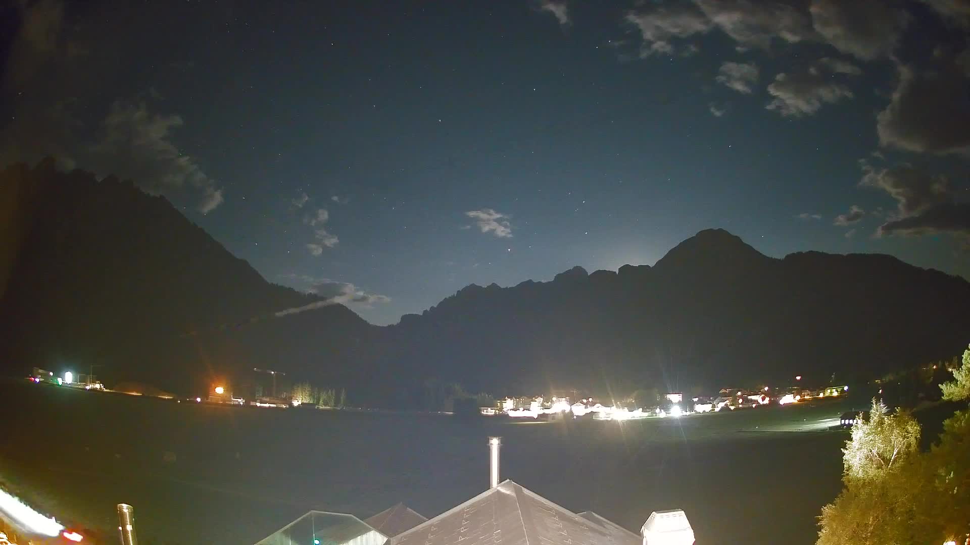 Web kamera Toblach Dolomiti – Pogled s Hotela Rosengarten
