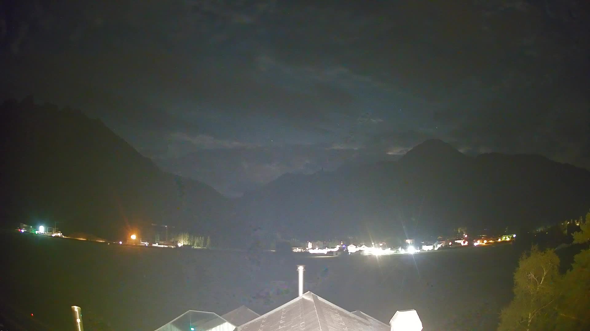 Webcam Toblach Dolomites – View from Hotel Rosengarten