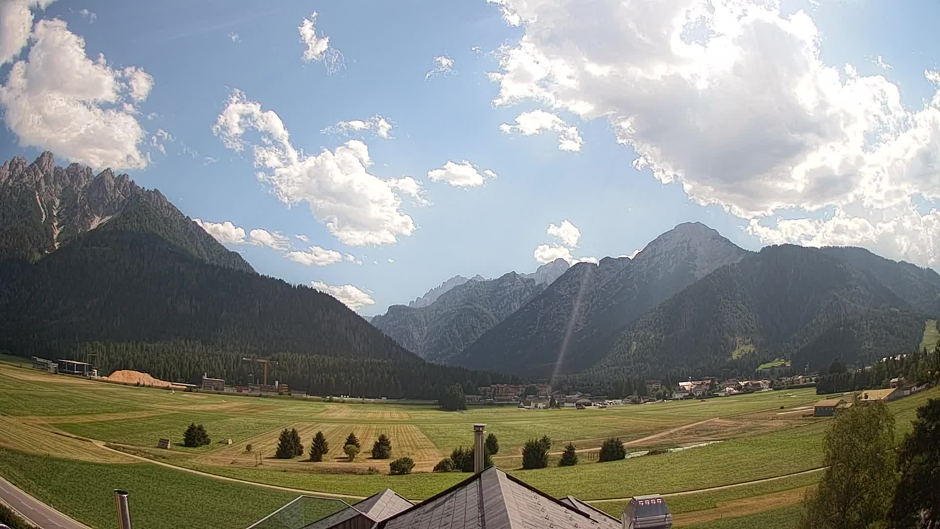 Webcam Dobbiaco Dolomiti – Vista dall’Hotel Rosengarten