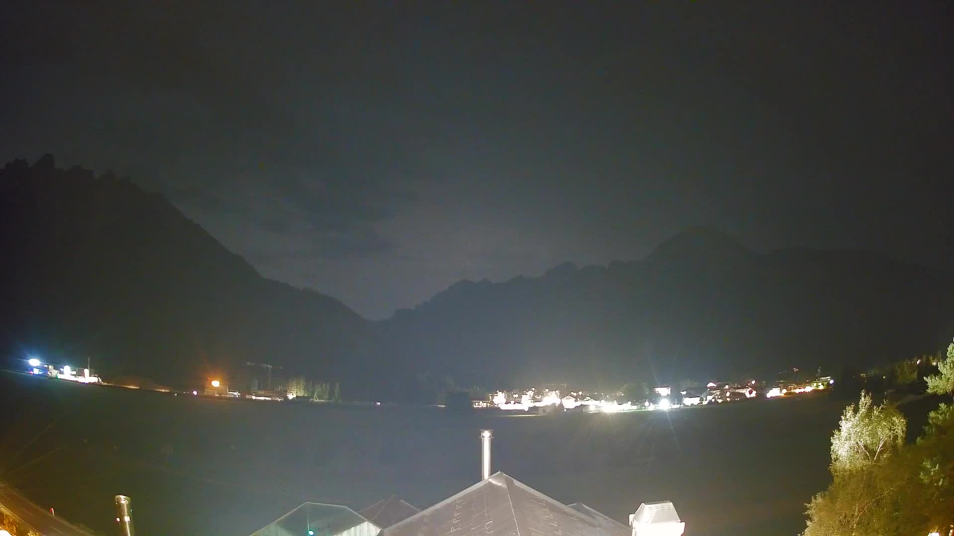 Webcam Toblach Dolomites – View from Hotel Rosengarten