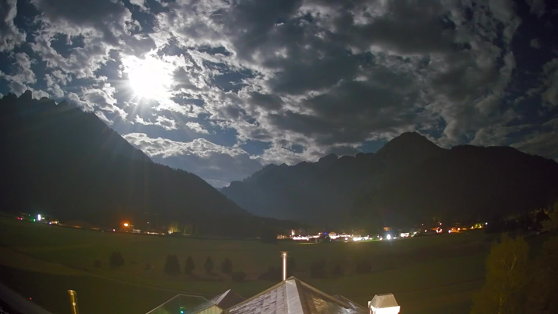 Webcam Dobbiaco Dolomiti – Vista dall’Hotel Rosengarten