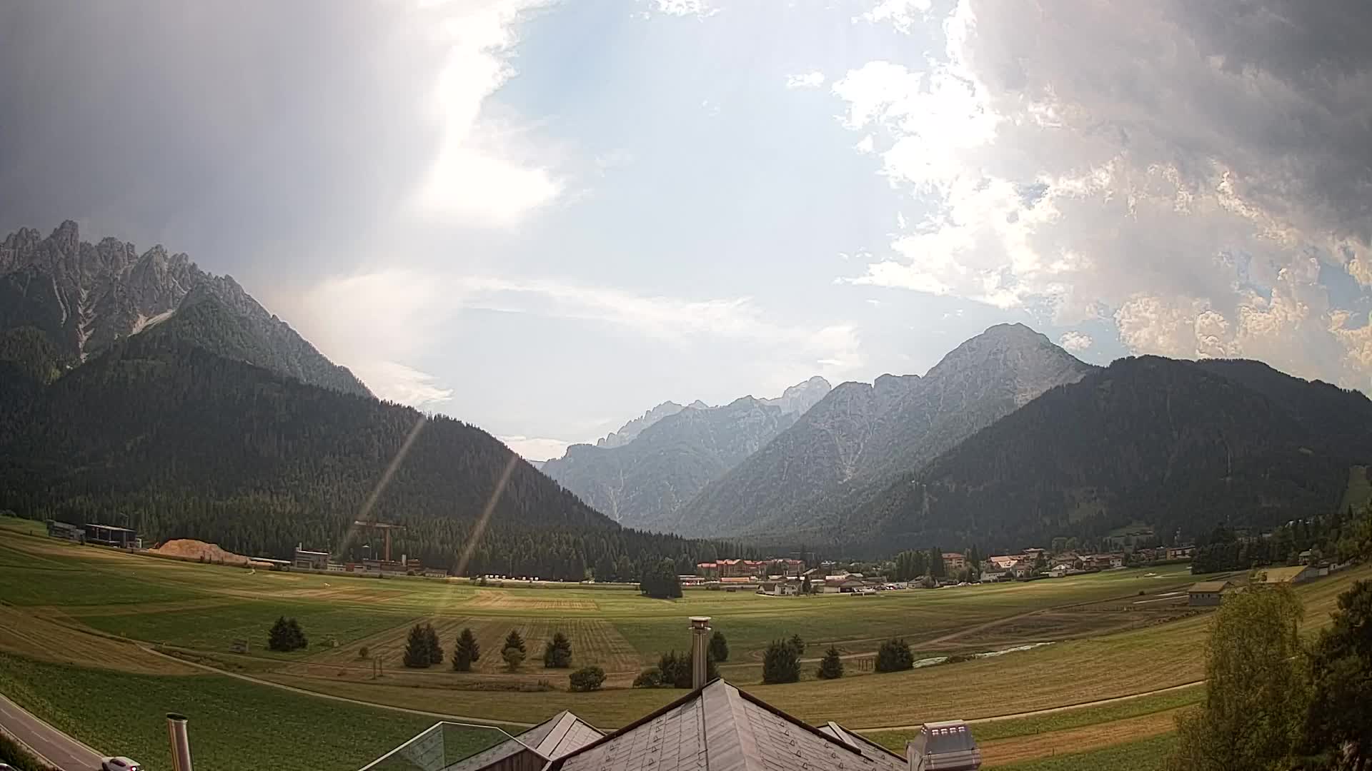 Webcam Dobbiaco Dolomiti – Vista dall’Hotel Rosengarten