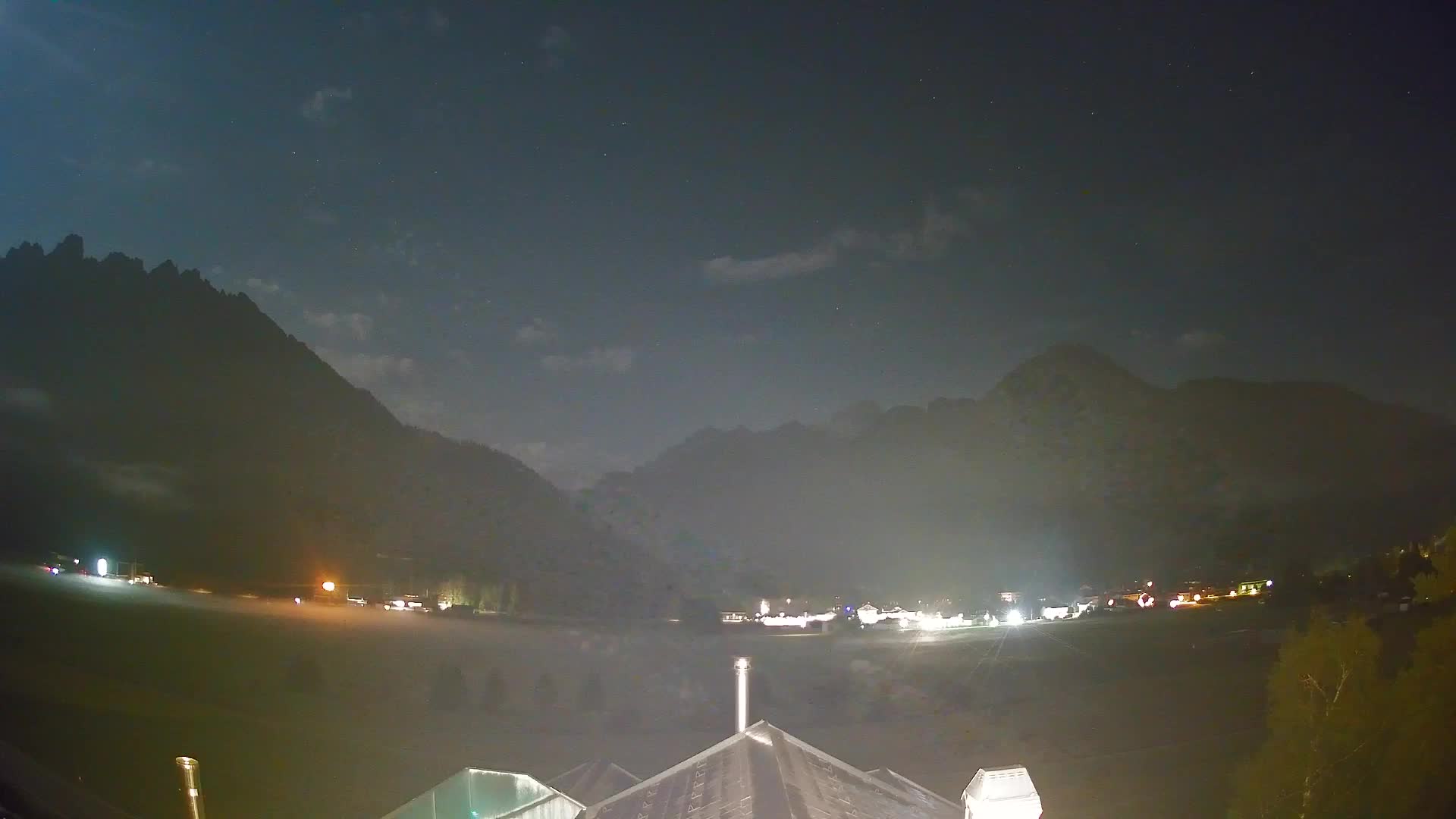 Webcam Toblach Dolomites – View from Hotel Rosengarten