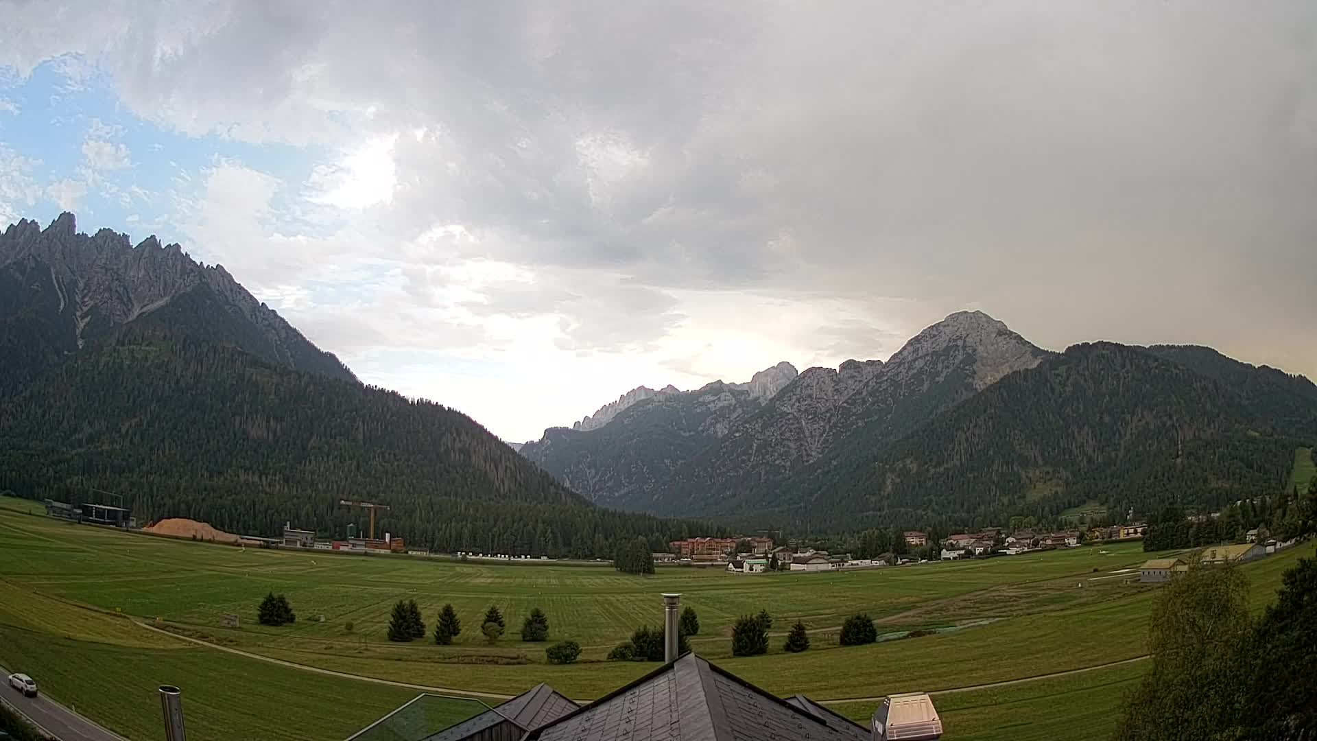 Webcam Dobbiaco Dolomiti – Vista dall’Hotel Rosengarten