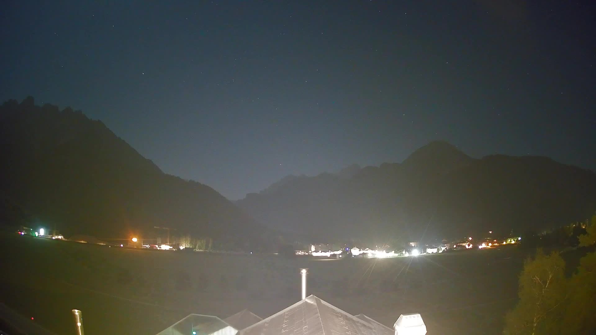 Webcam Toblach Dolomites – View from Hotel Rosengarten