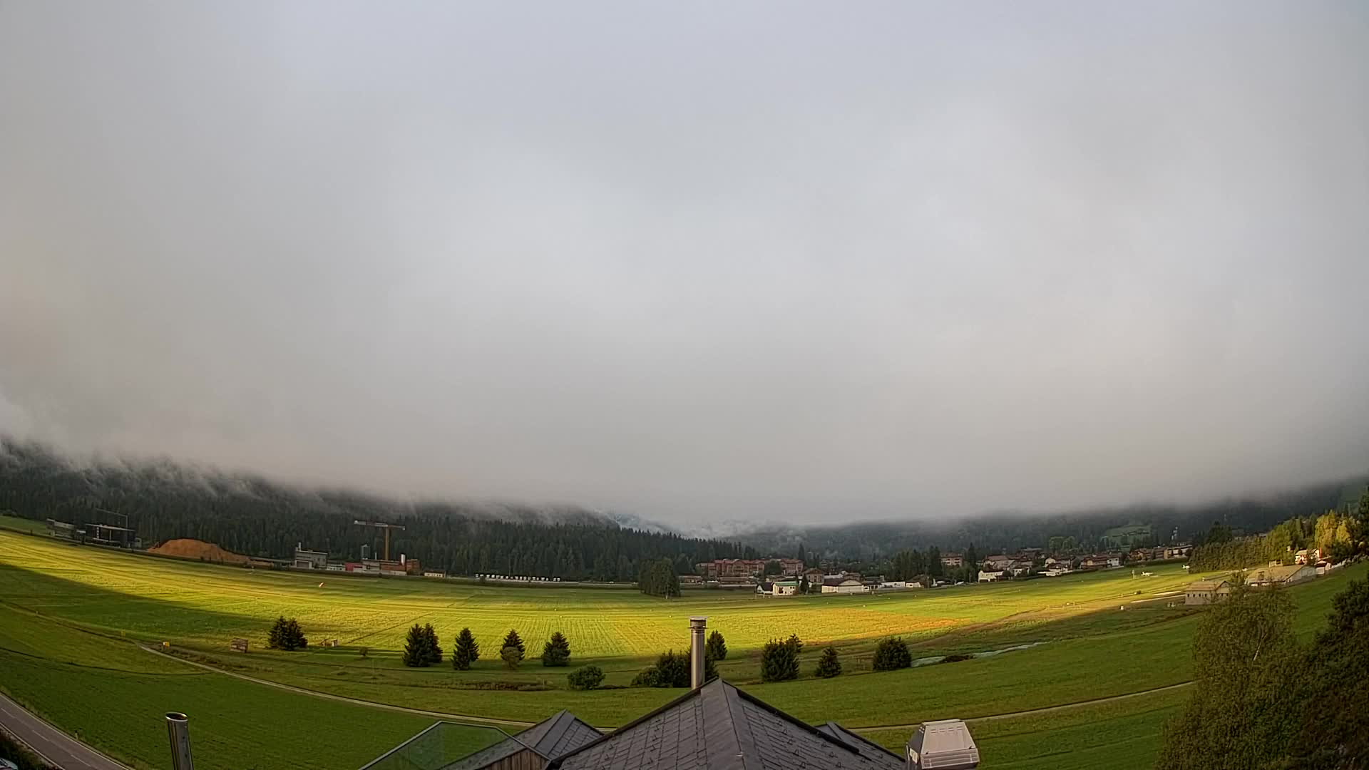 Webcam Toblach Dolomites – View from Hotel Rosengarten