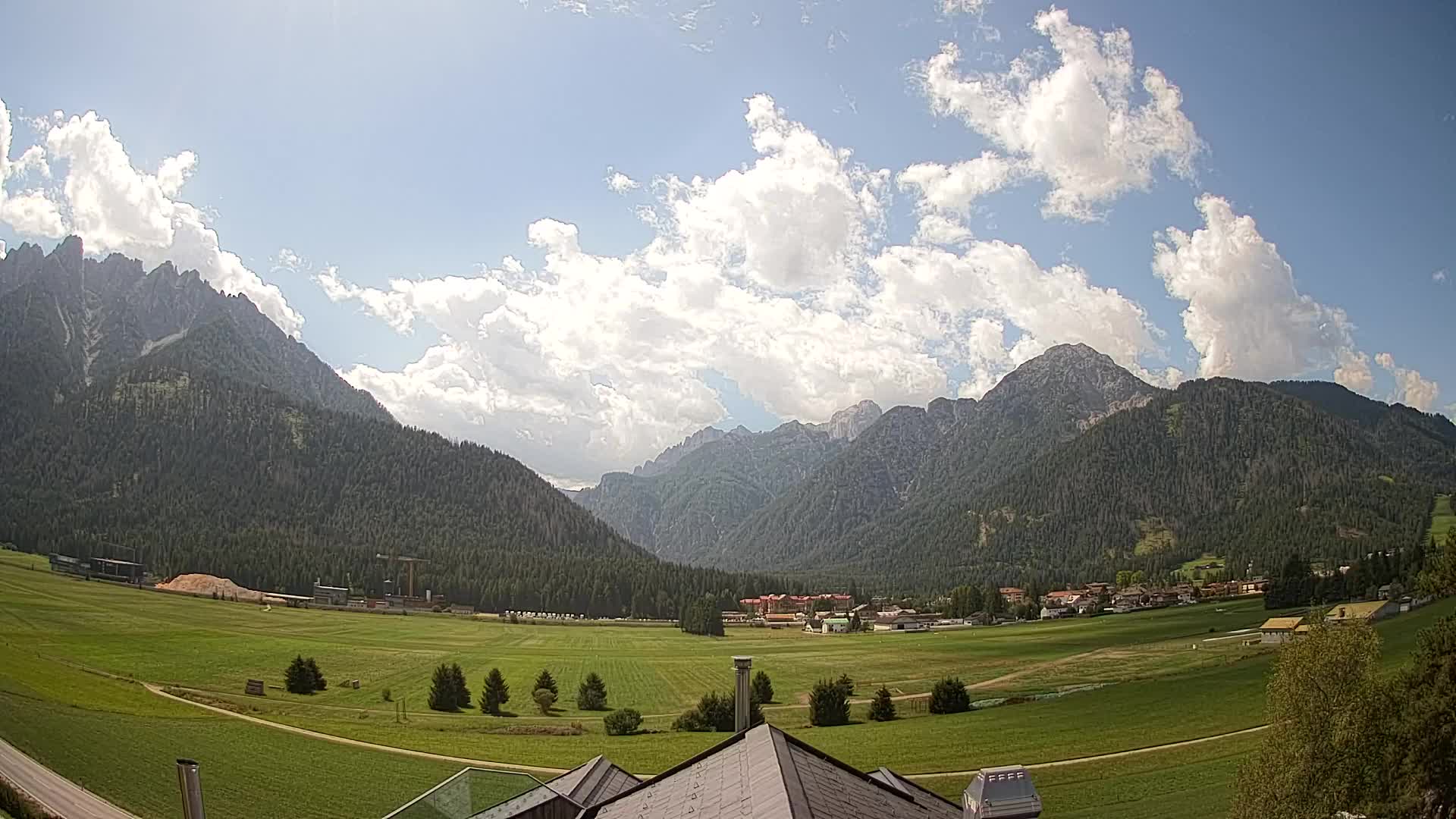 Webcam Dobbiaco Dolomiti – Vista dall’Hotel Rosengarten