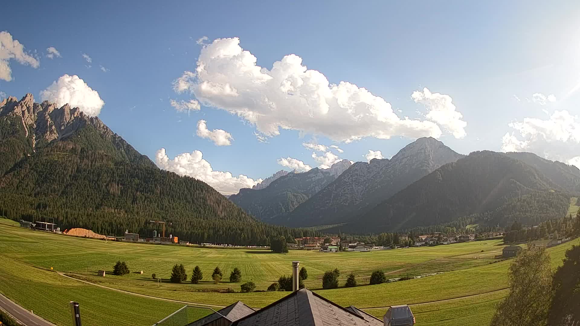Webcam Dobbiaco Dolomiti – Vista dall’Hotel Rosengarten
