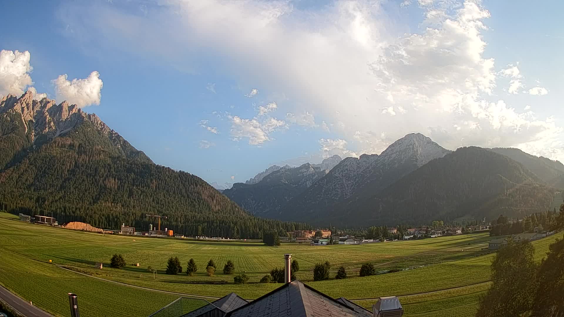 Webcam Toblach Dolomiten – Blick vom Hotel Rosengarten