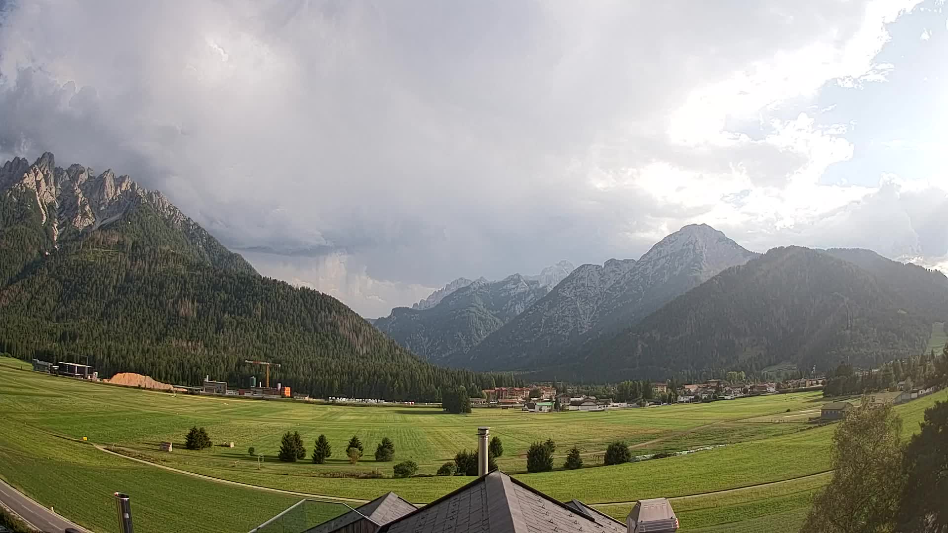 Webcam Dobbiaco Dolomiti – Vista dall’Hotel Rosengarten