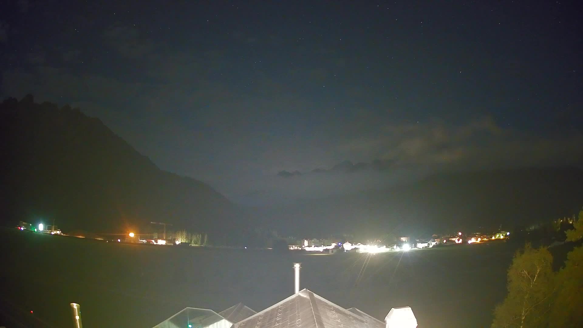 Web kamera Toblach Dolomiti – Pogled s Hotela Rosengarten