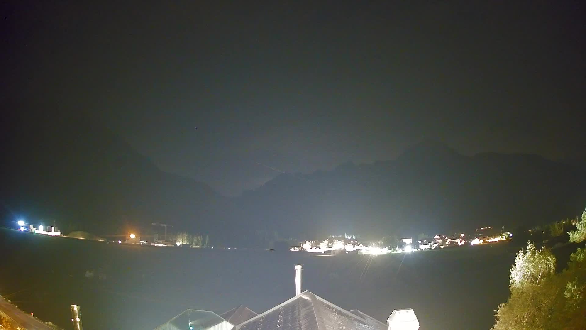 Web kamera Toblach Dolomiti – Pogled s Hotela Rosengarten