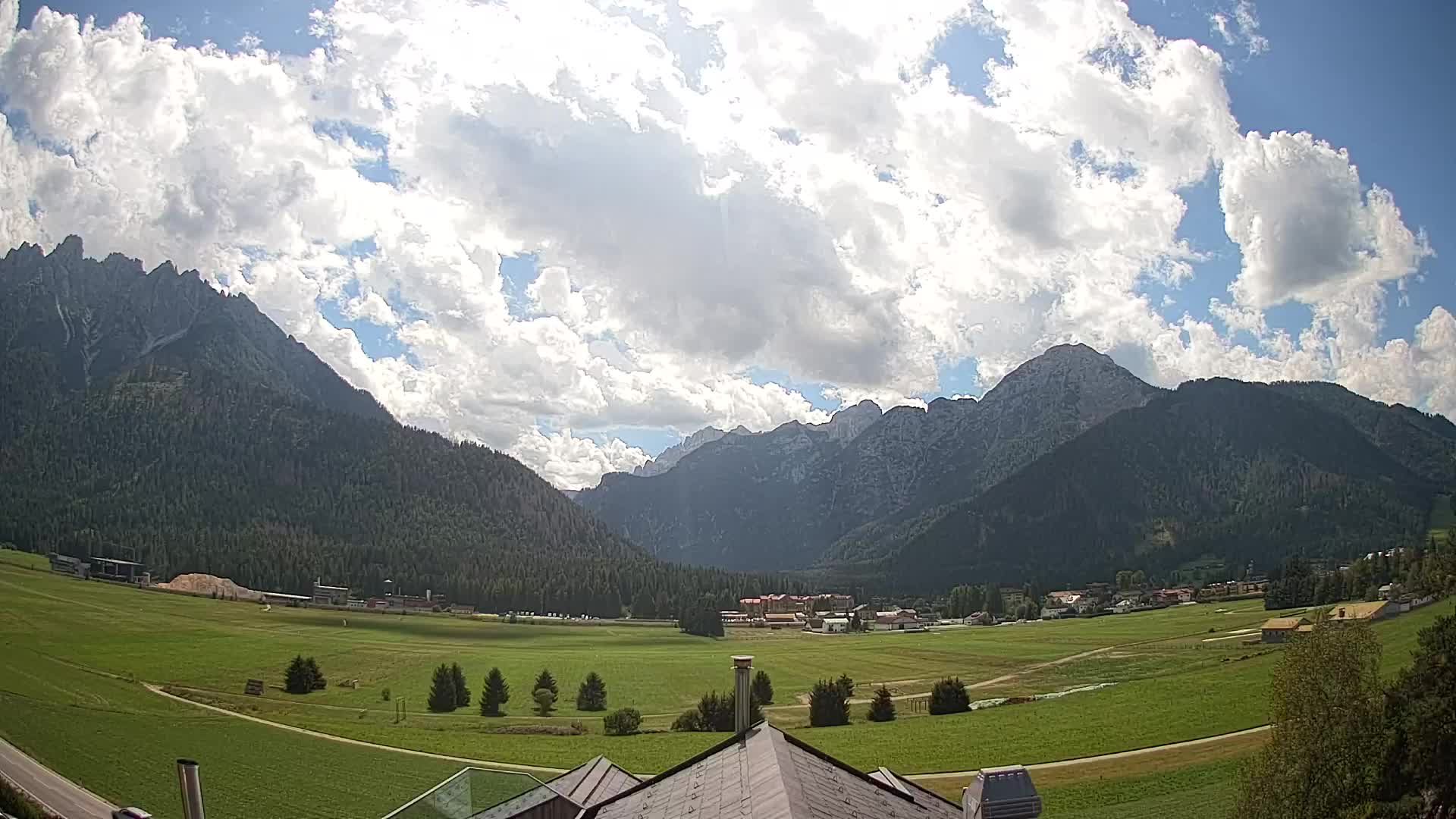 Webcam Dobbiaco Dolomiti – Vista dall’Hotel Rosengarten