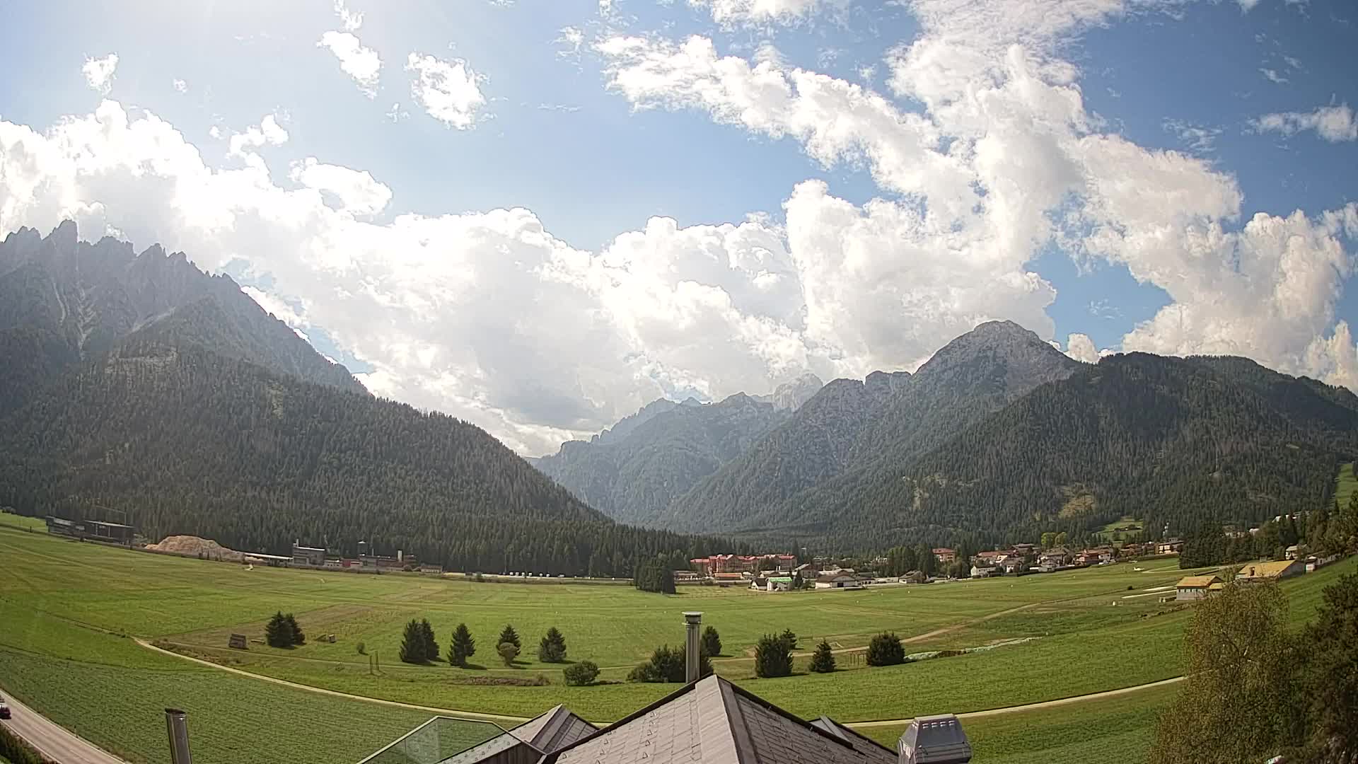 Webcam Toblach Dolomitas – Vista desde el Hotel Rosengarten