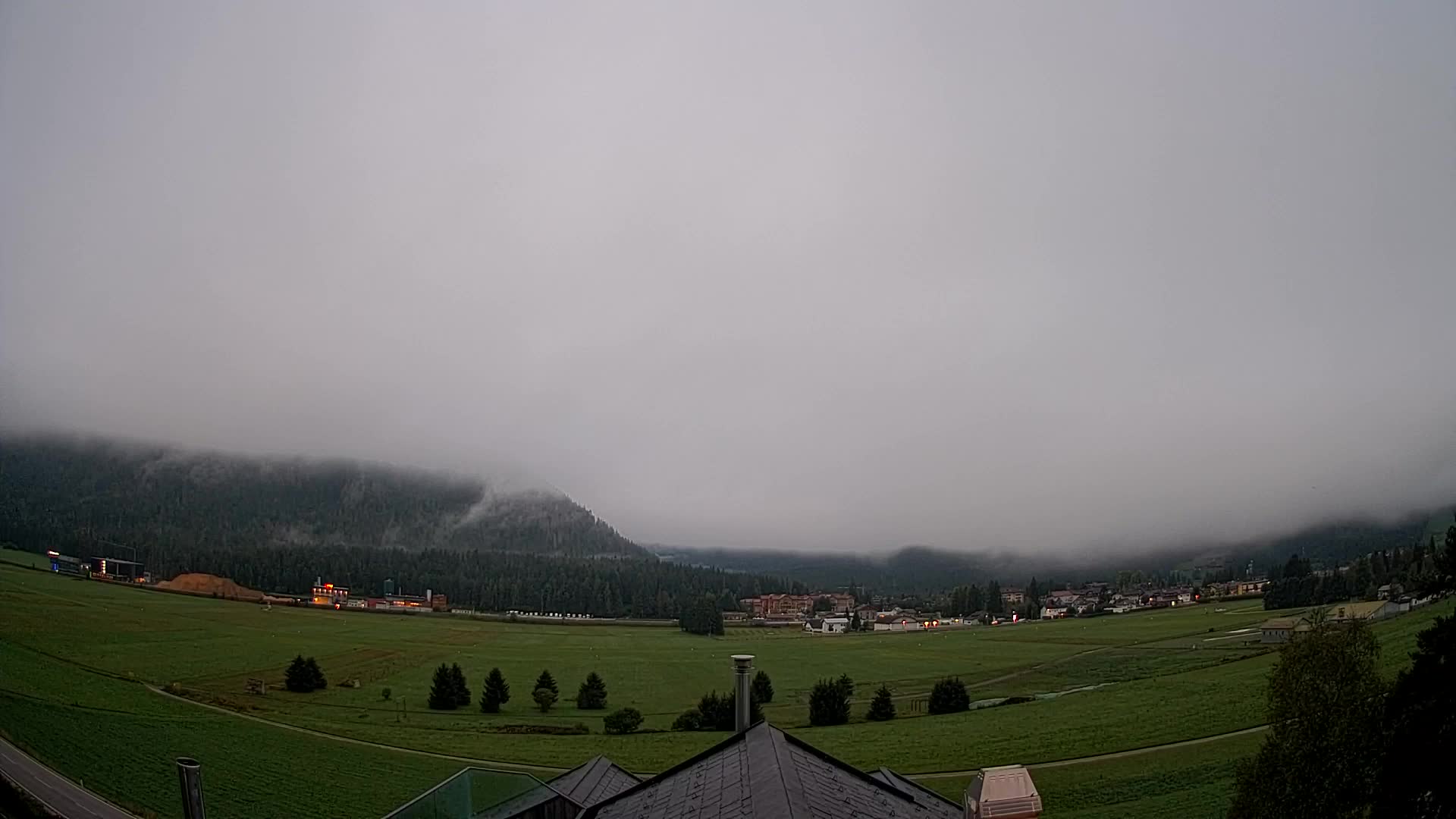 Webcam Toblach Dolomites – View from Hotel Rosengarten