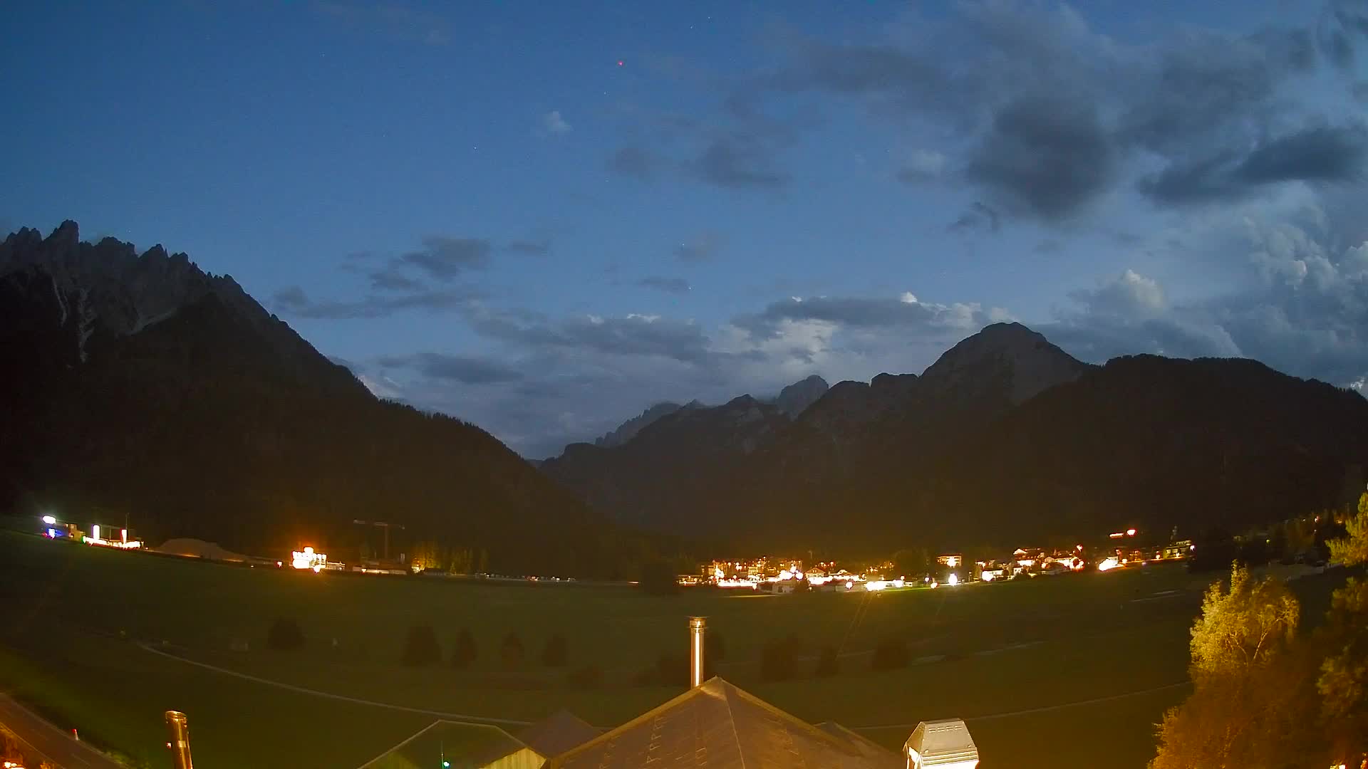 Webcam Dobbiaco Dolomiti – Vista dall’Hotel Rosengarten