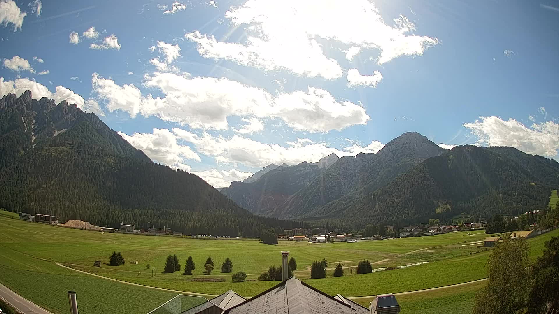 Webcam Toblach Dolomitas – Vista desde el Hotel Rosengarten