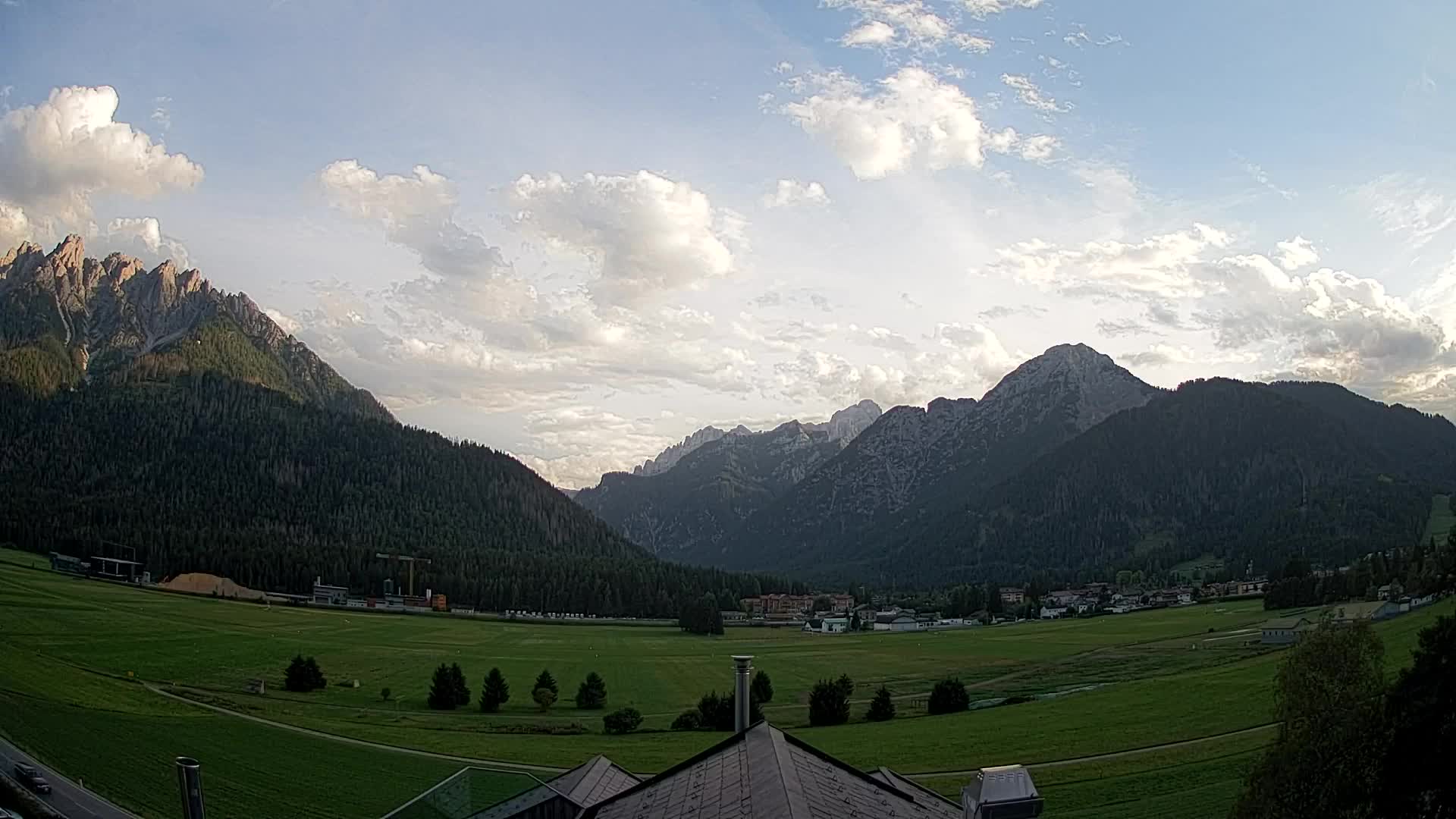 Webcam Dobbiaco Dolomiti – Vista dall’Hotel Rosengarten