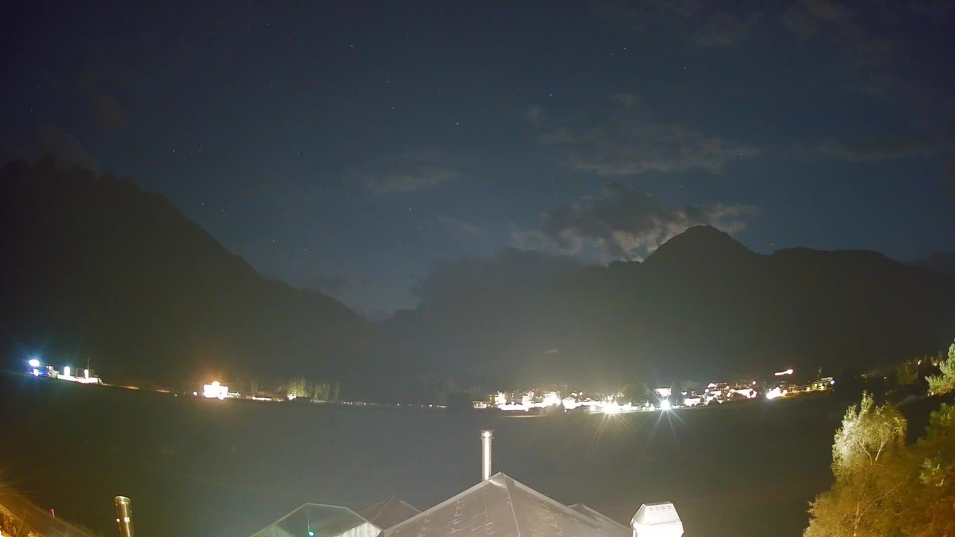 Webcam Toblach Dolomites – View from Hotel Rosengarten