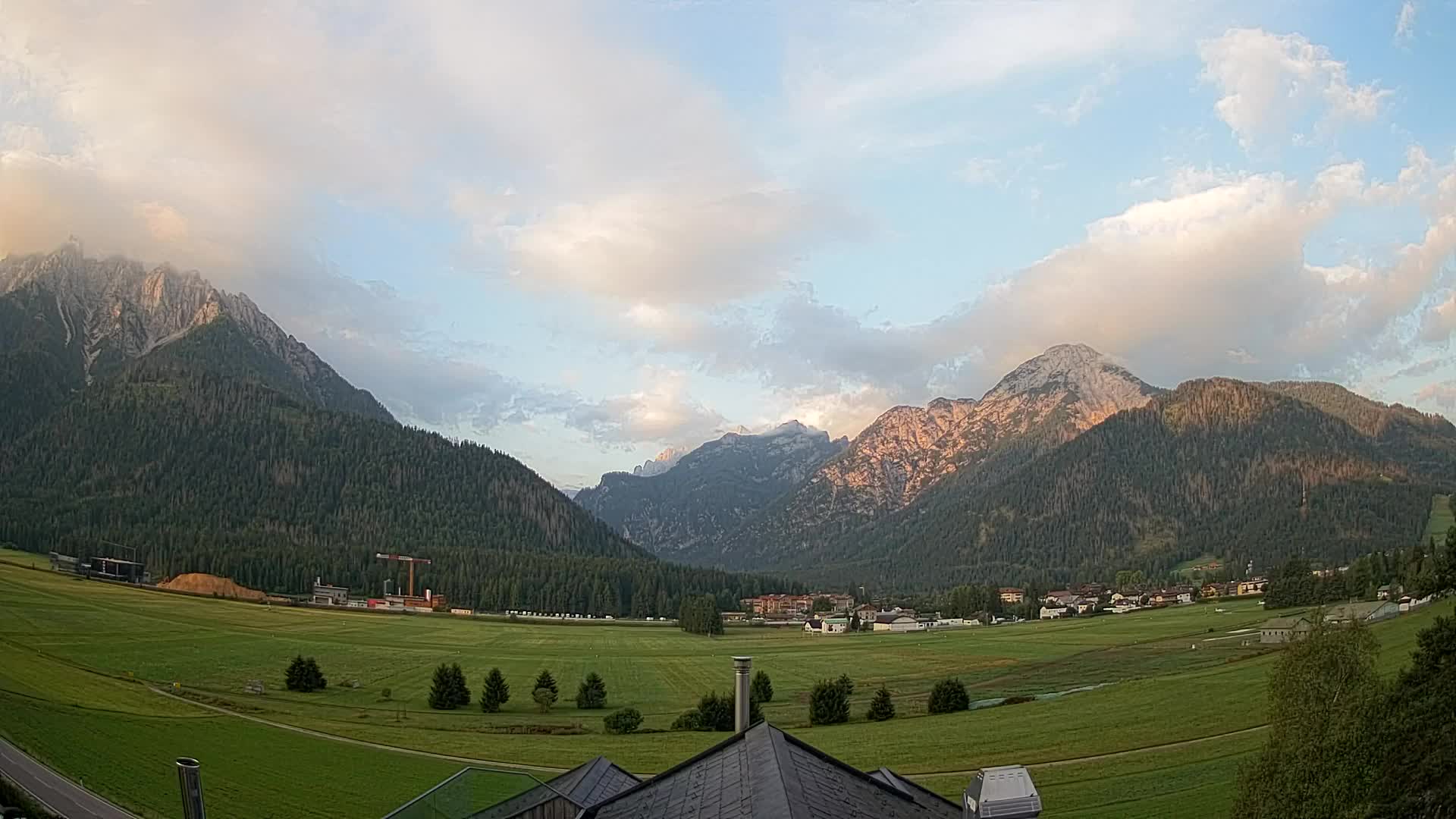 Webcam Dobbiaco Dolomiti – Vista dall’Hotel Rosengarten