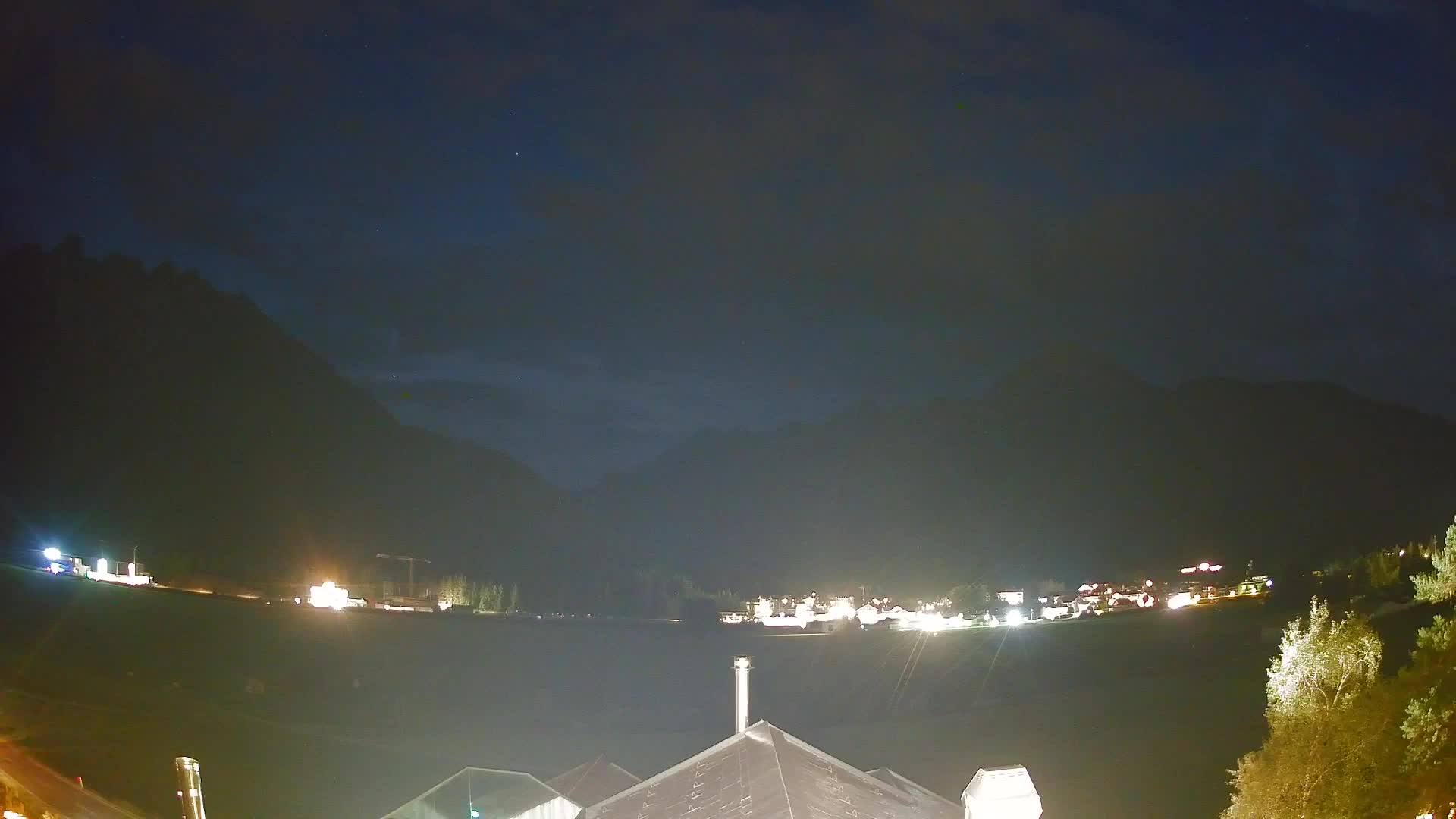 Webcam Toblach Dolomites – View from Hotel Rosengarten