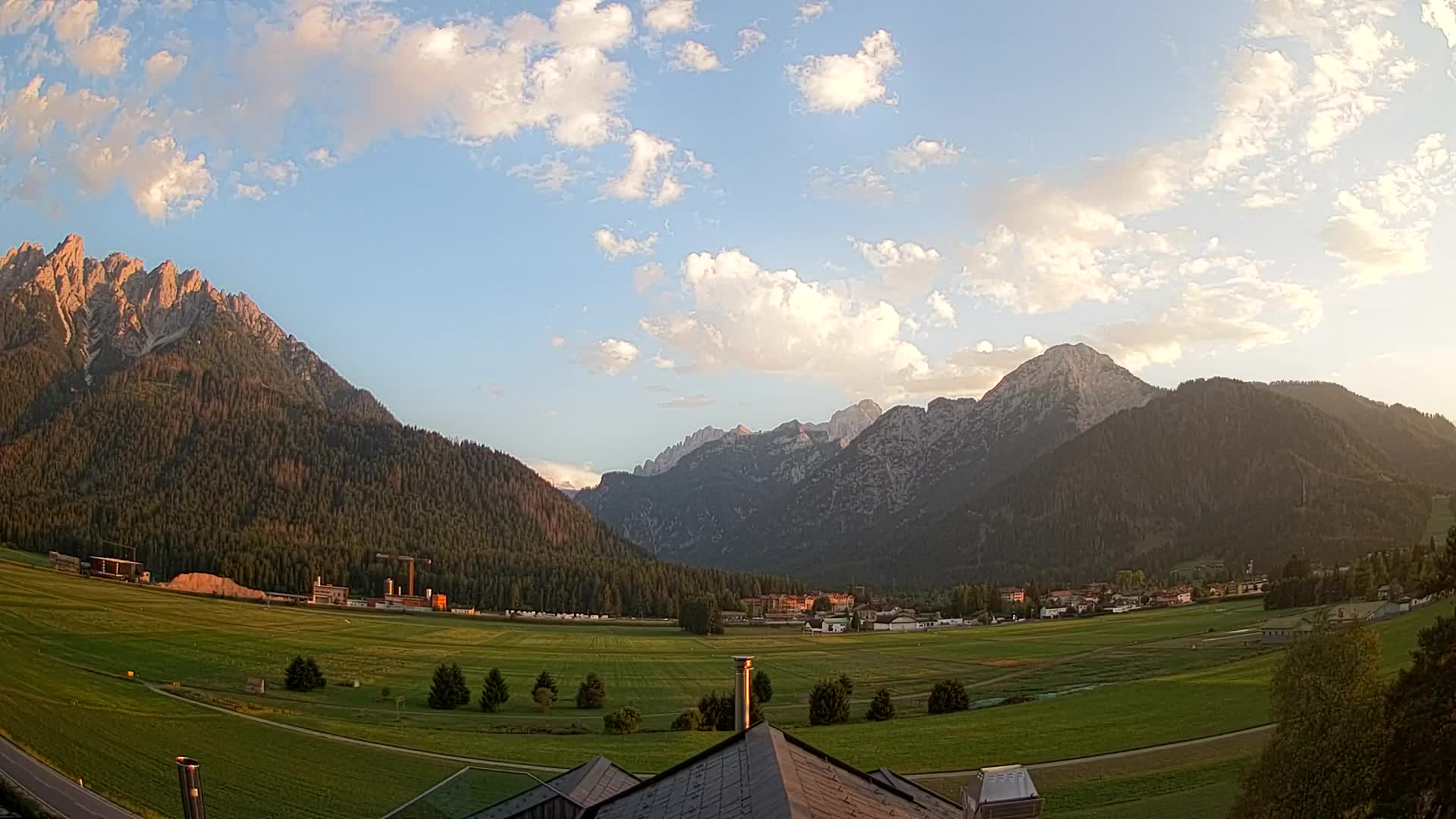 Webcam Toblach Dolomiten – Blick vom Hotel Rosengarten