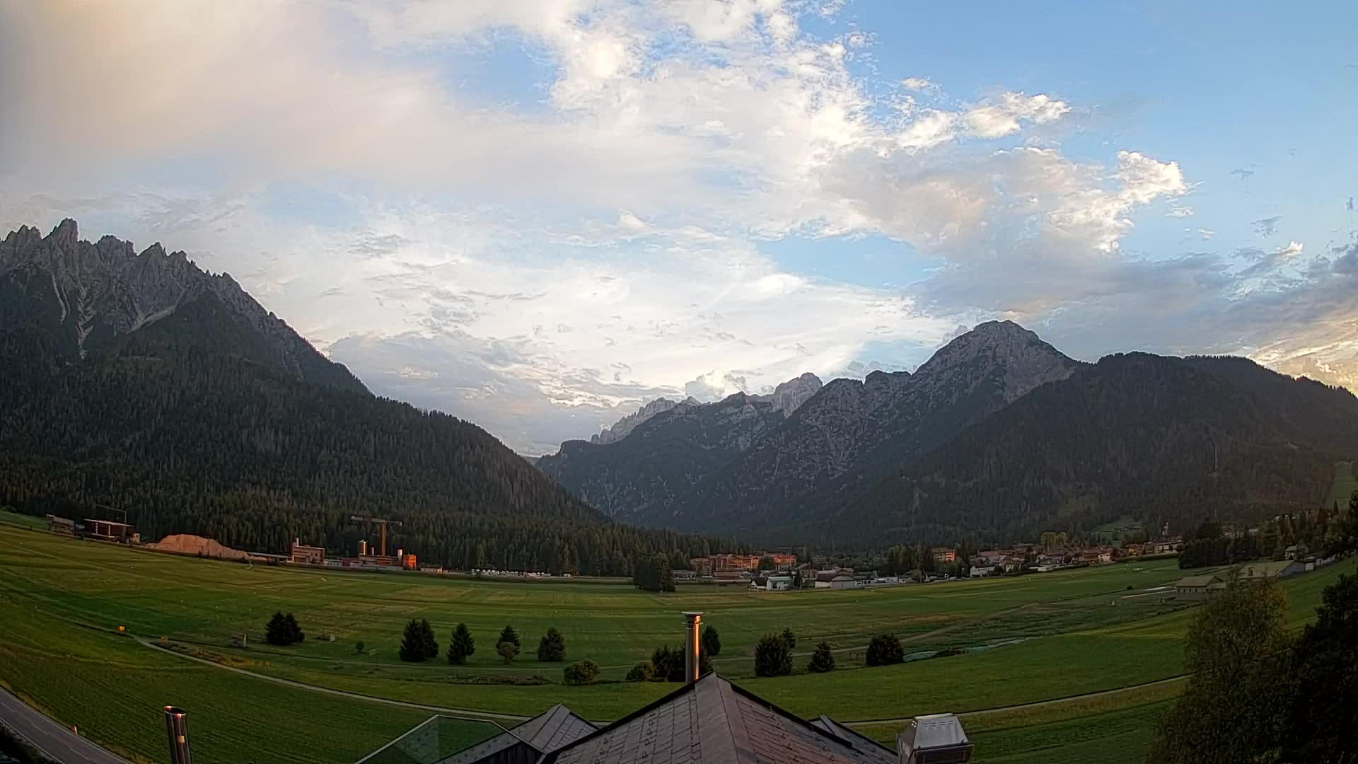 Webcam Toblach Dolomiten – Blick vom Hotel Rosengarten