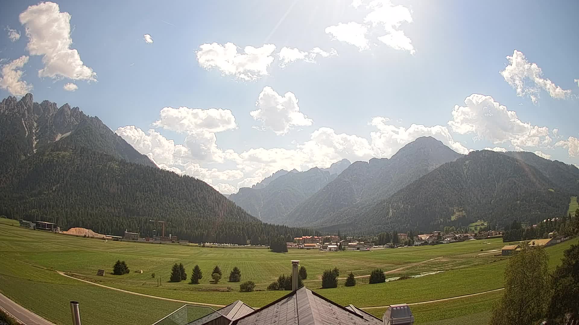 Webcam Dobbiaco Dolomiti – Vista dall’Hotel Rosengarten