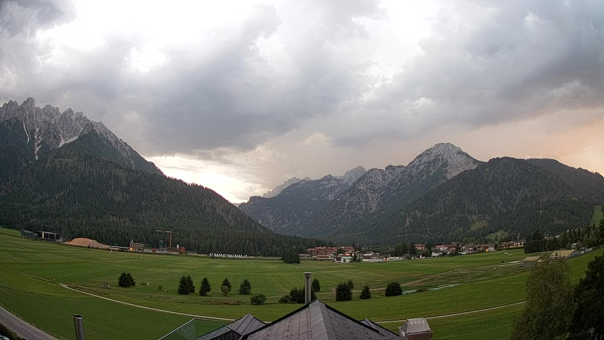Webcam Toblach Dolomiten – Blick vom Hotel Rosengarten
