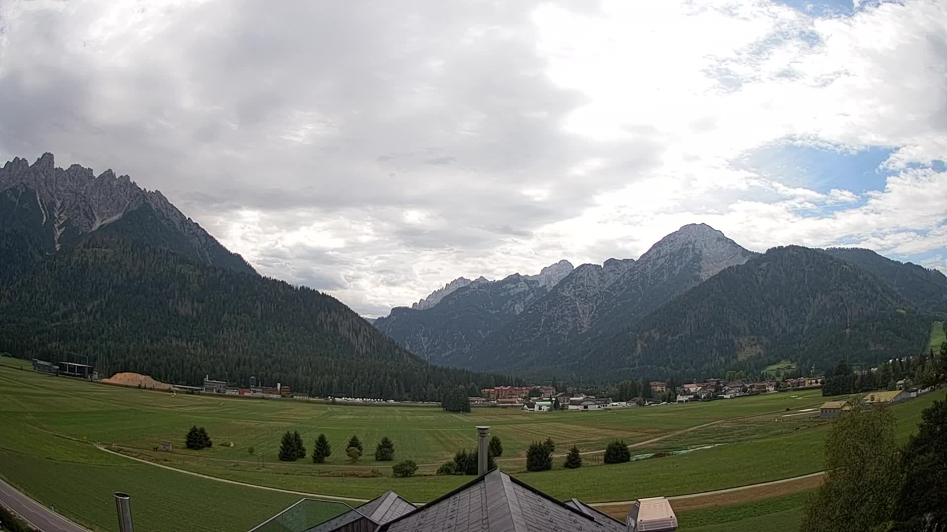 Webcam Toblach Dolomiten – Blick vom Hotel Rosengarten