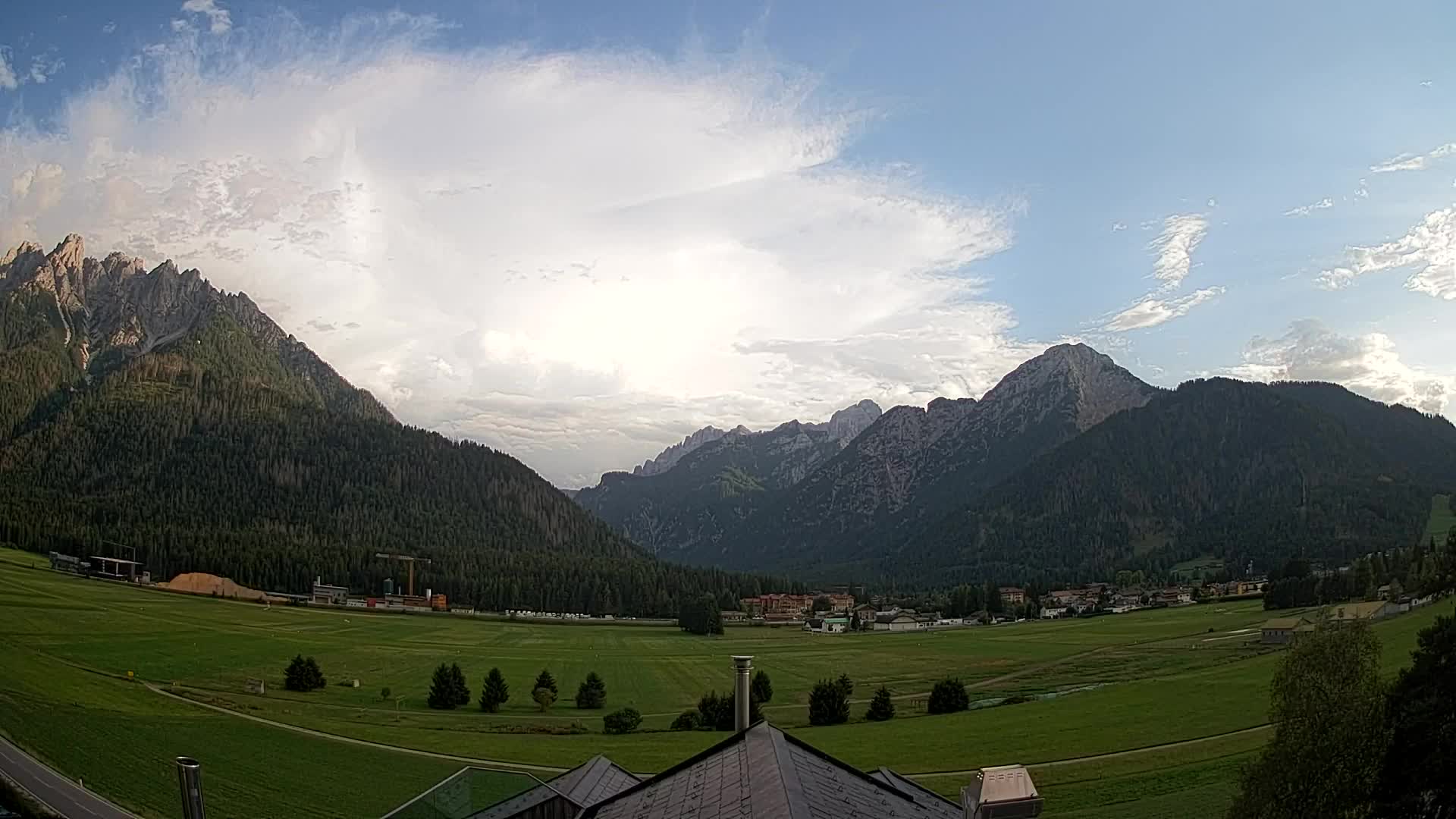 Webcam Dobbiaco Dolomiti – Vista dall’Hotel Rosengarten