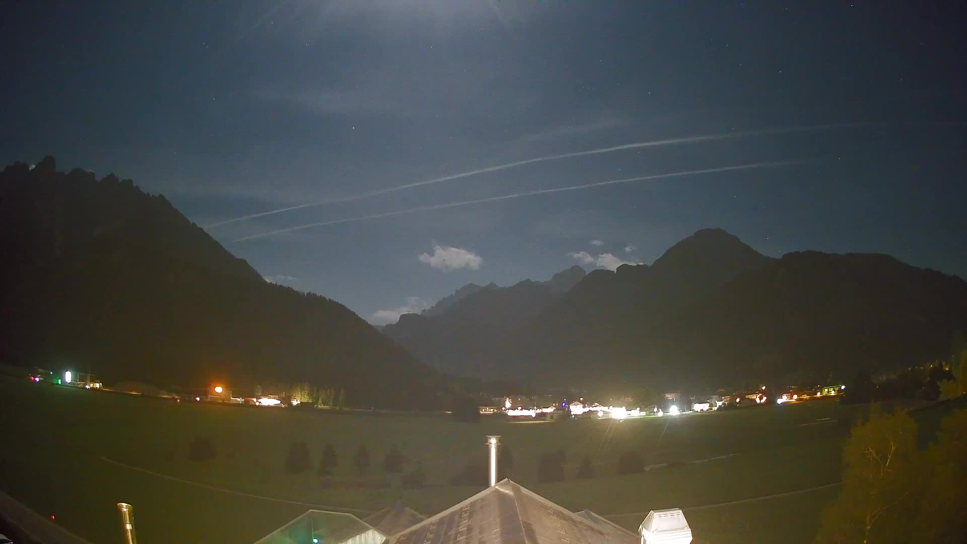 Webcam Toblach Dolomites – View from Hotel Rosengarten